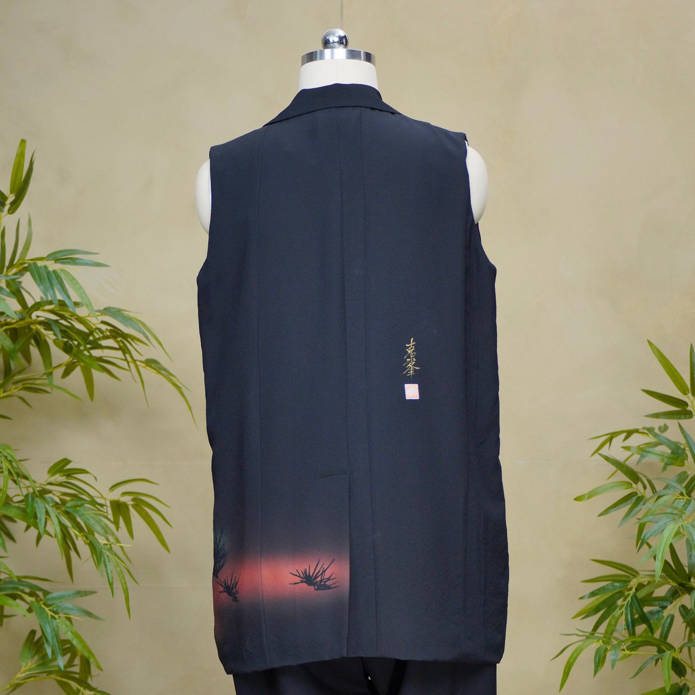 Premium On-hand: Black No sleeves suit jacket | XL | NSSJ7058M