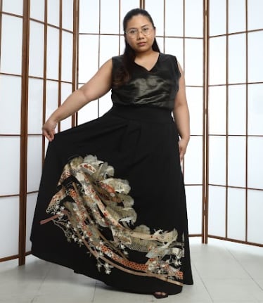 On-hand: Hanbok | 2T Black HS6947M