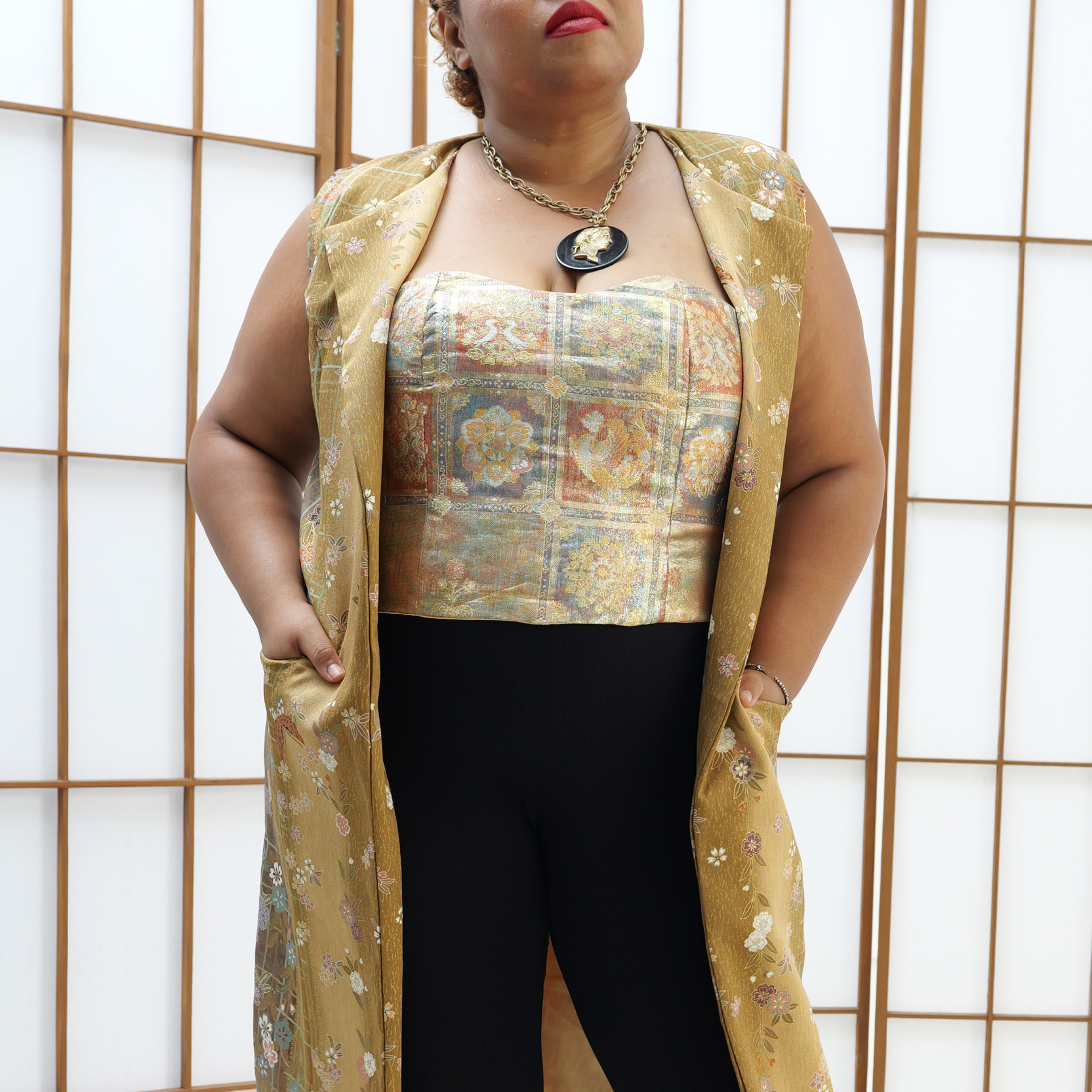 Premium On-hand: Sleeveless Suit Midi | NSSM4723A | XL