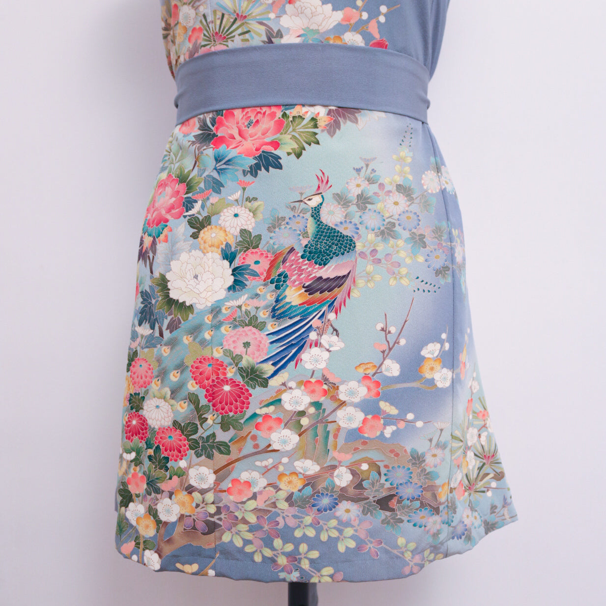 On-hand item: HD4395 | Halter Dress | MB