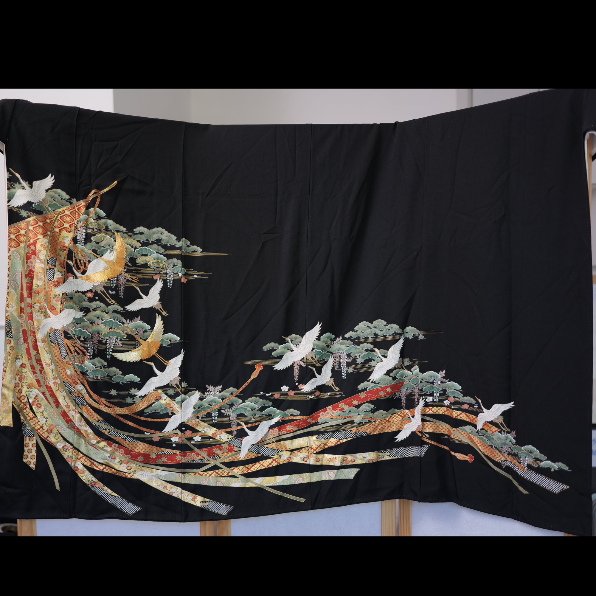 Premium Fabric: AP9-08 White Cranes Flying With Golden Strips of Fabric