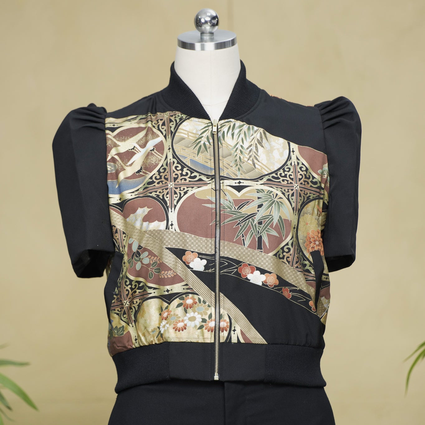 On-hand item: Filipiniana Bomber Jacket | Black | FBJ8359M | Large (SO M)