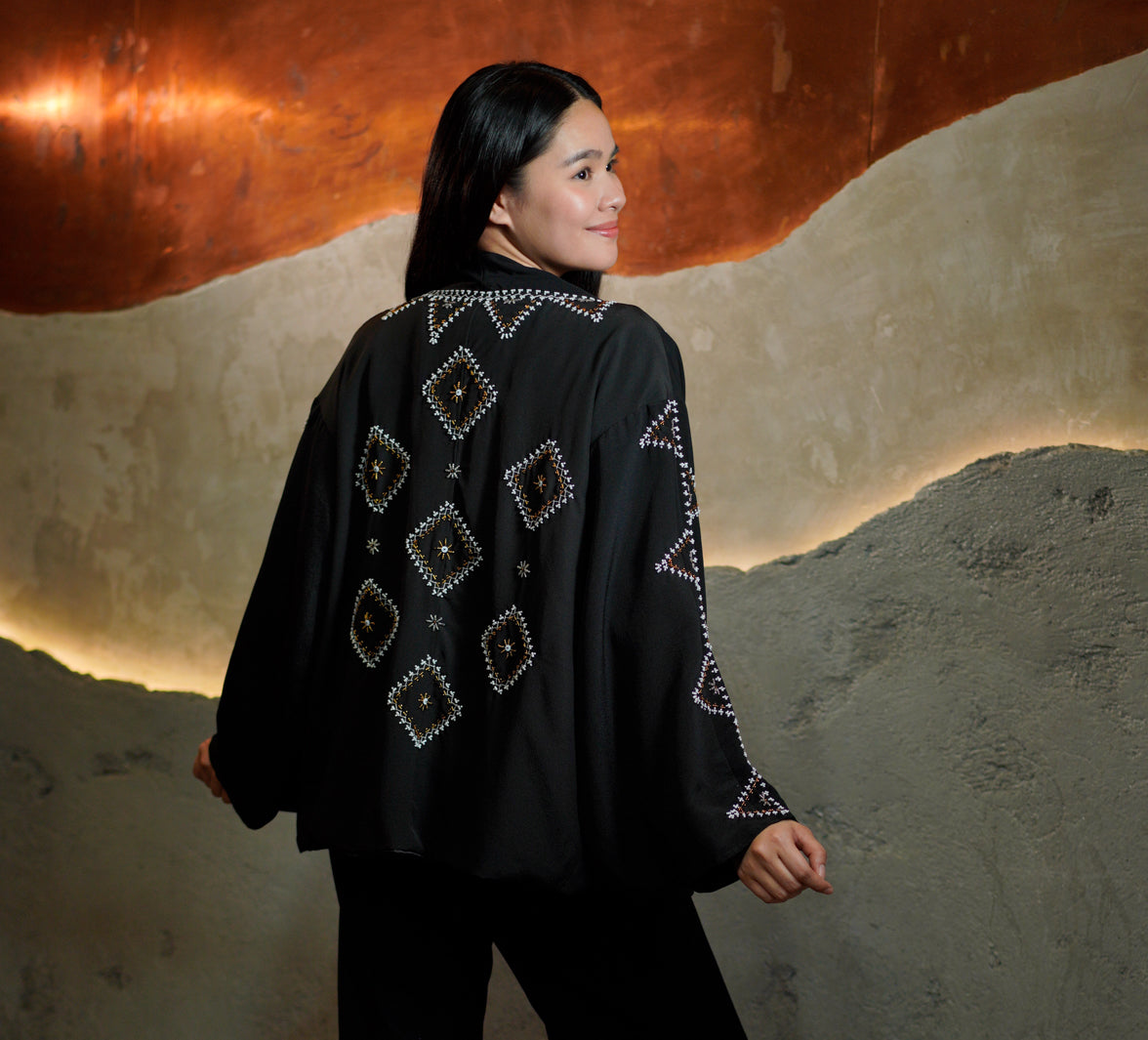 On-hand: Black Beaded Blazer | BB8347 | 1T (SO M)