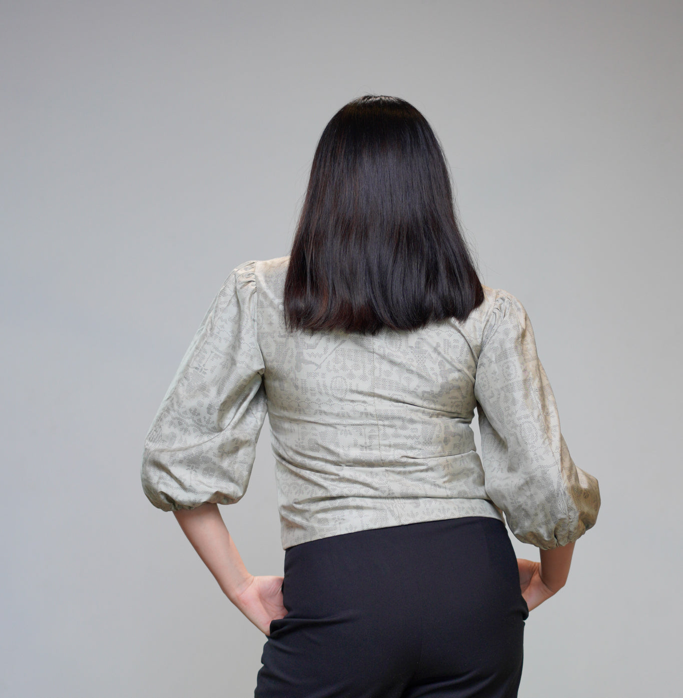 Premium On-hand item: Cream Puff Jacket | Large | PJ7590