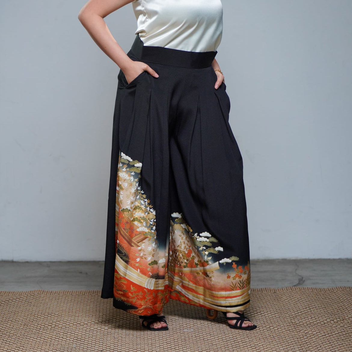 On-hand: Black Hakama Pants | HKP8148A | XLA