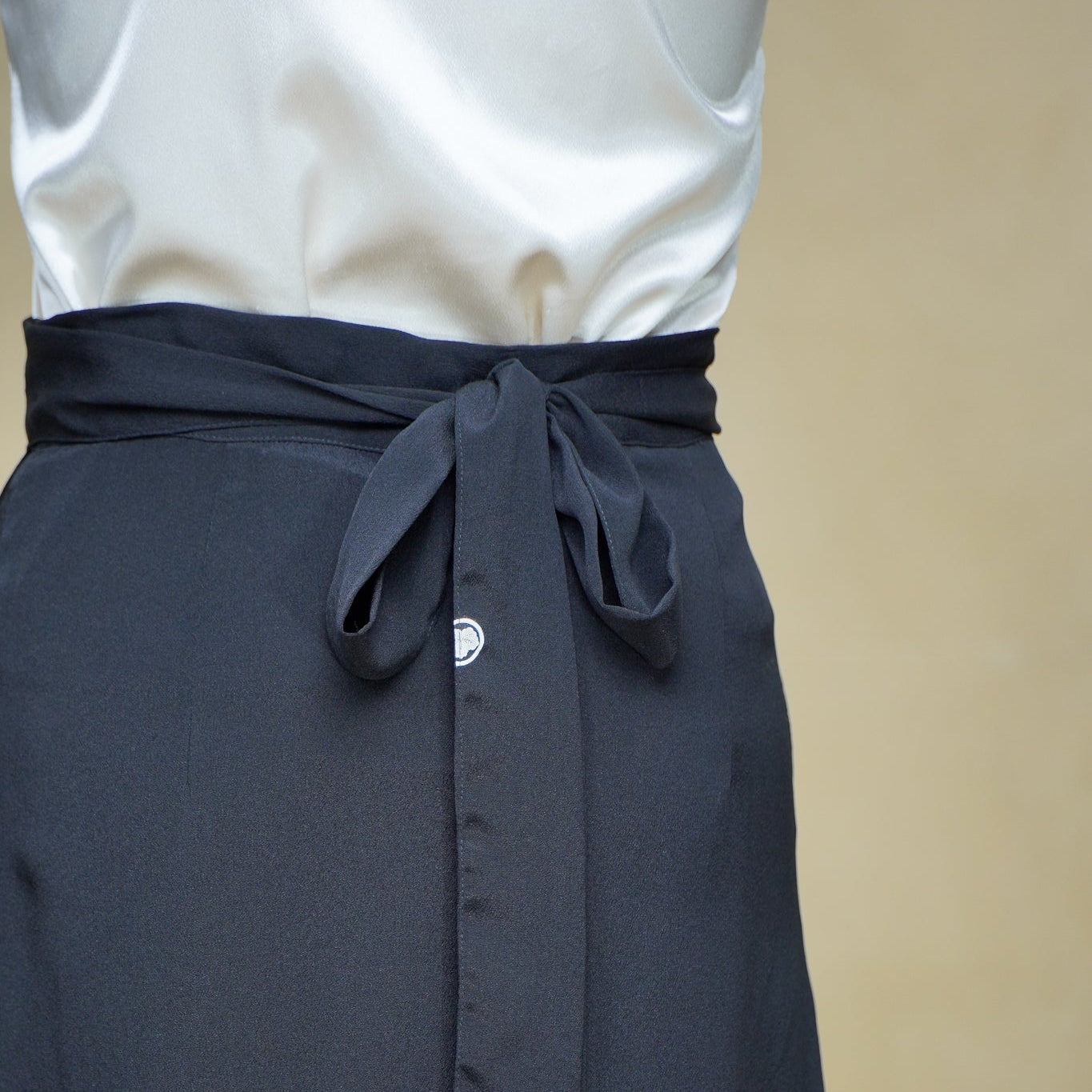 Premium On-hand: Black Wrap Skirt | 2P | WS8142Y