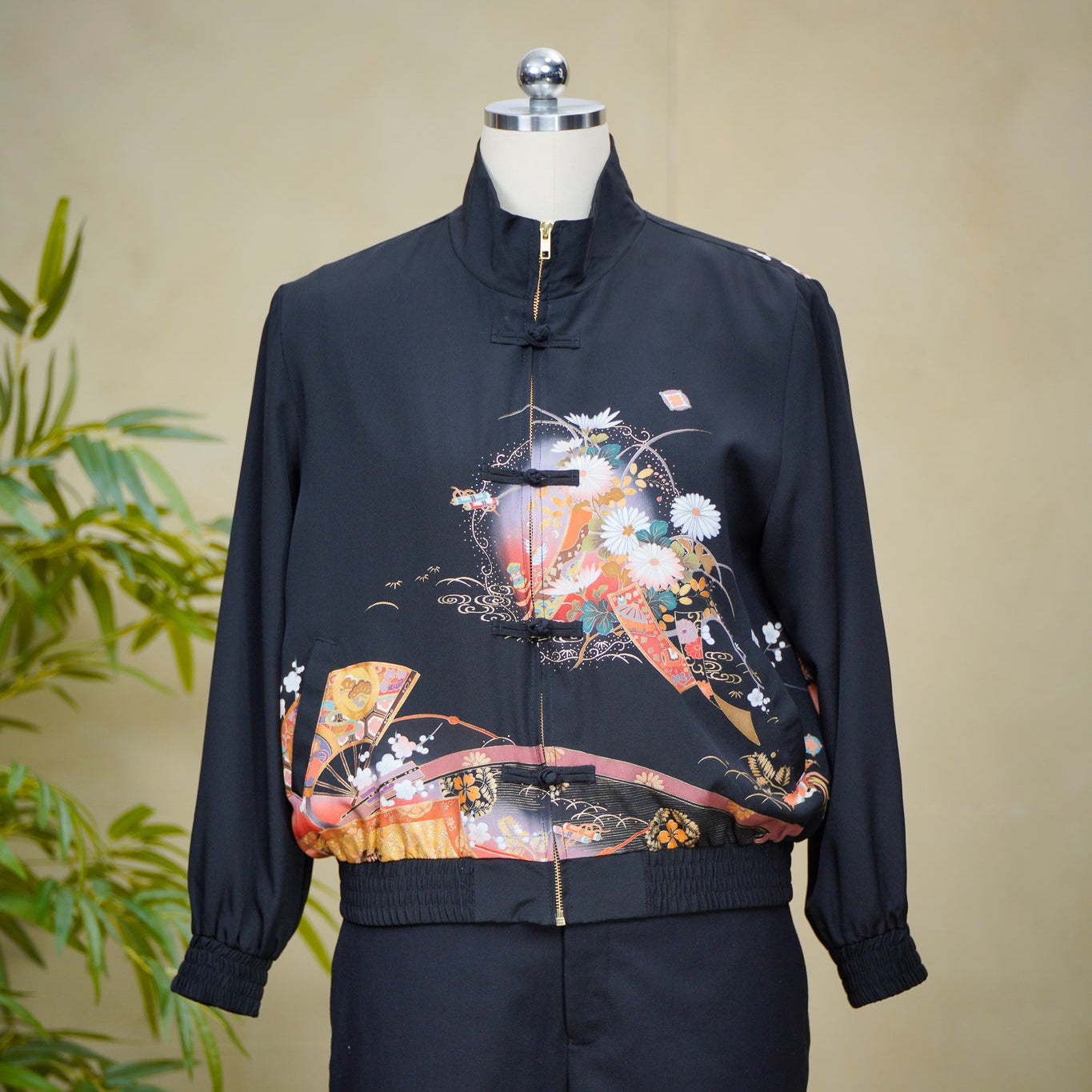On-hand: Black Chinese Knot Jacket | XLB | CKJ8452M