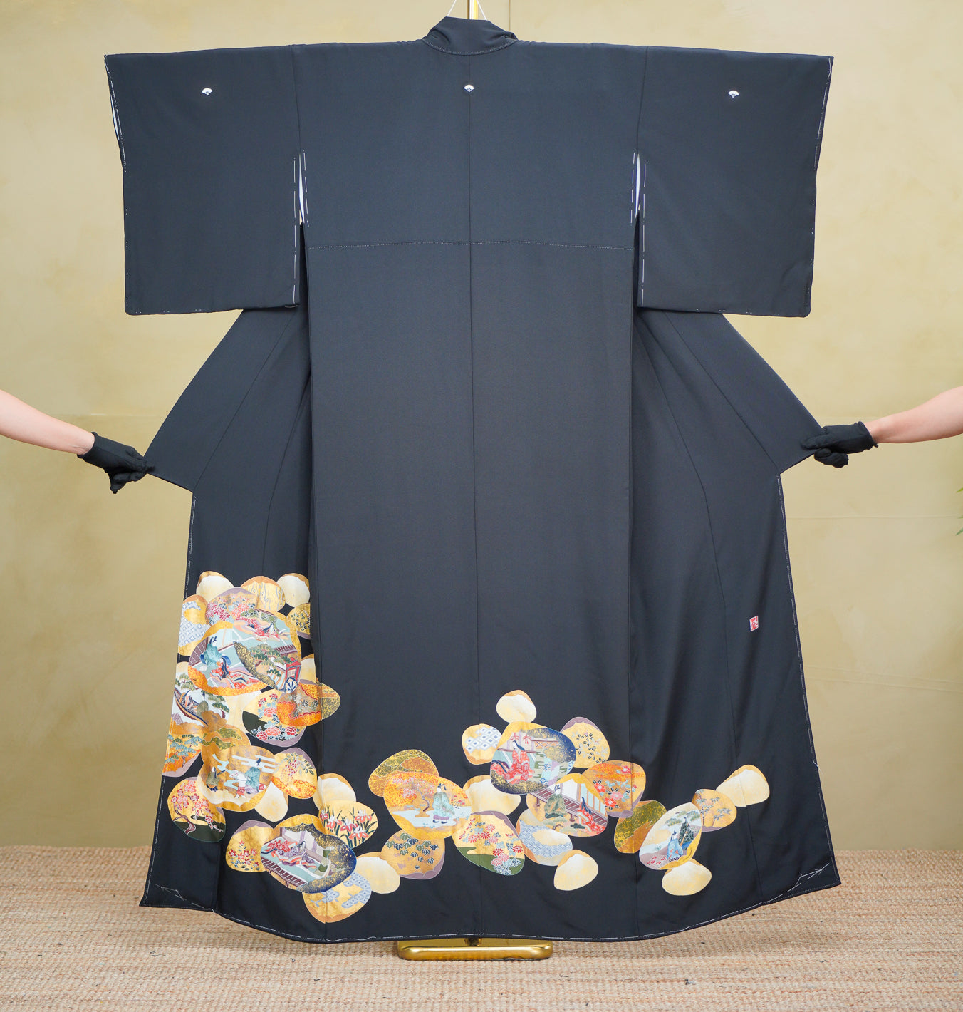 Chiku Fabric: 0801_39 | Whispered Chapters
