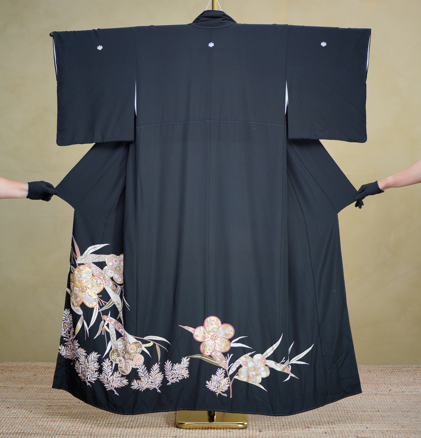 Pre-Birthday Fabric: REG0827-10 | Shadow Bloom