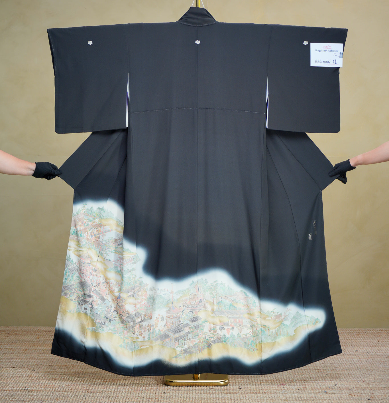 Pre-Birthday Fabric Premium Bonus: REG0827-11 | Dark Dahlia (golden embroidery)