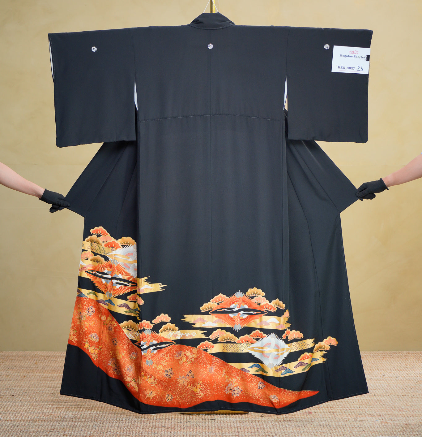 Pre-Birthday Fabric Premium Bonus: REG0827-23 | Midnight Thorn
