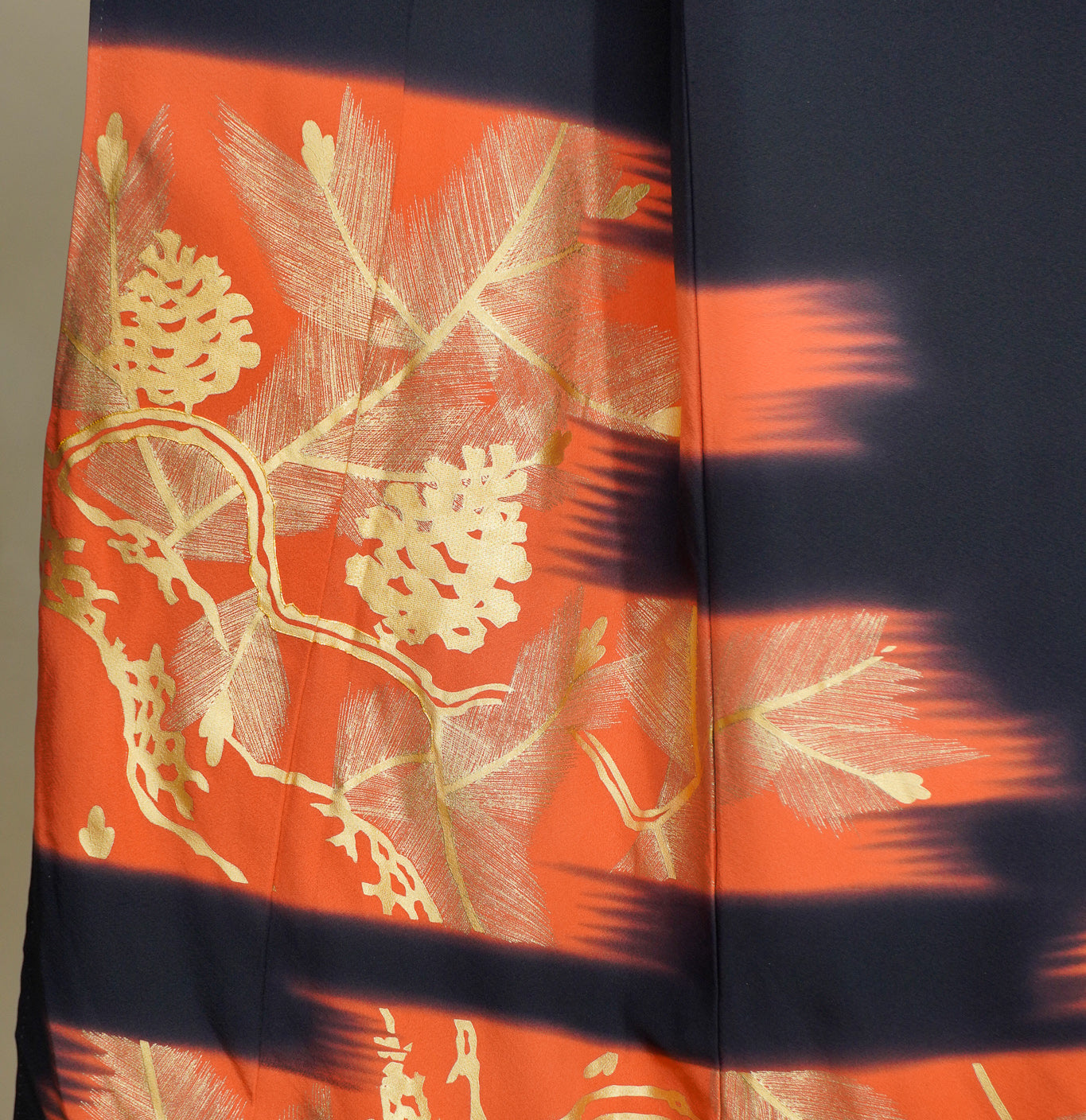 Pre-Birthday Fabric premium bonus!: REG0827-33 | Crimson Hues