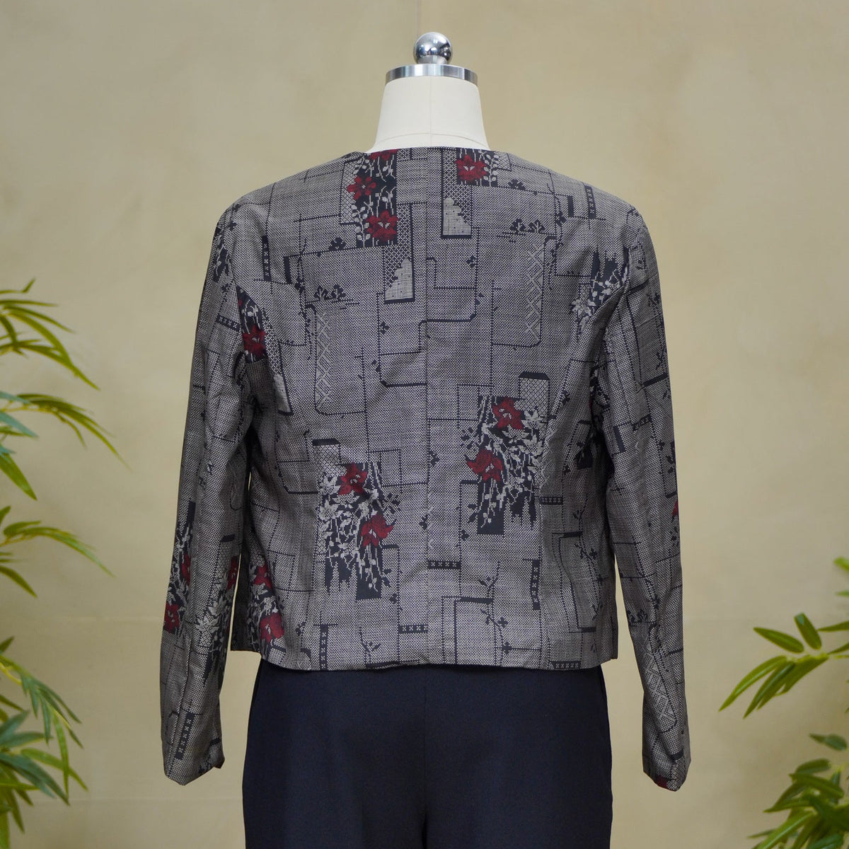 Premium On-hand item: Gray Oshima Office Blazer | OFB5362 | Large