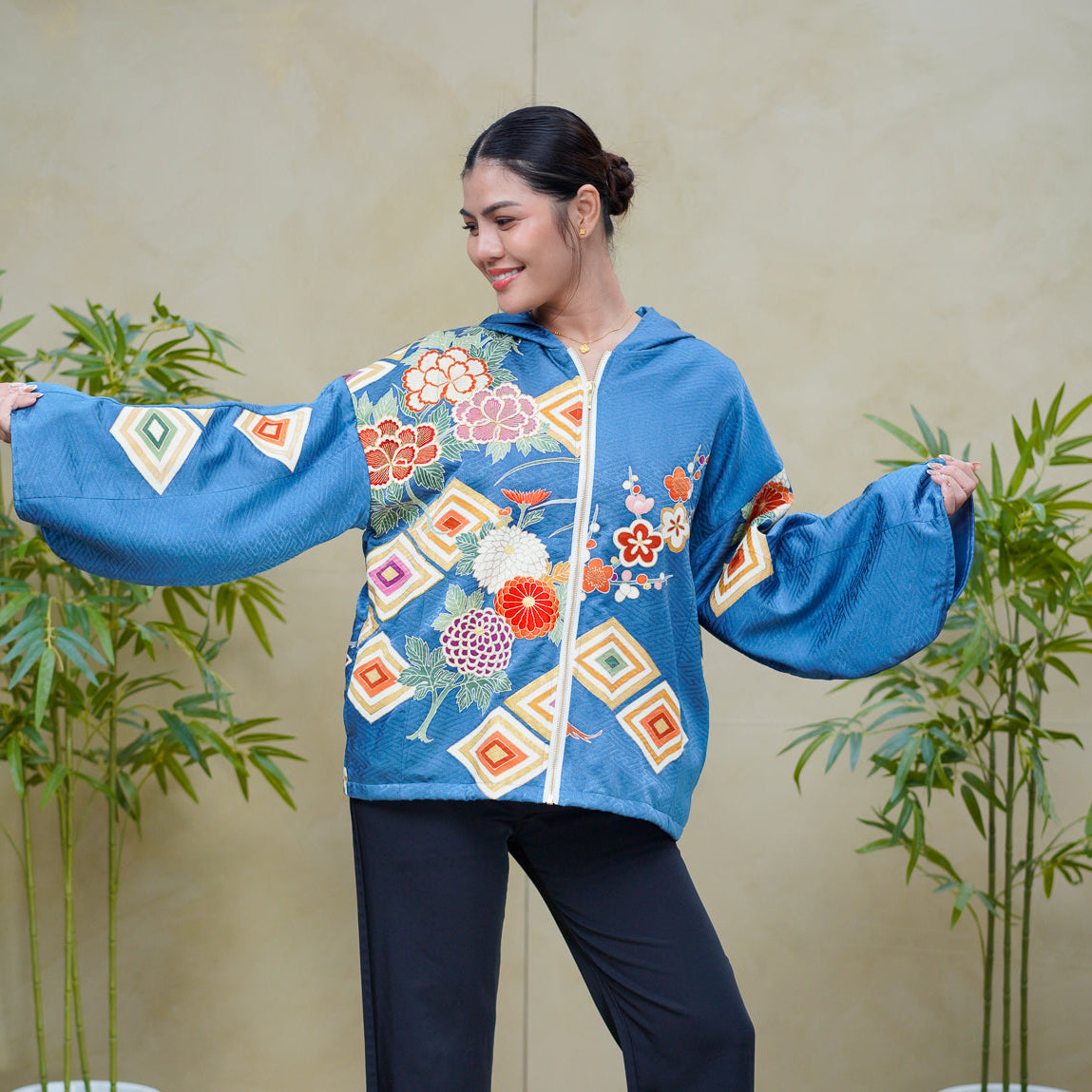 Premium On-hand: Blue Hoodie With Zipper | HWZ8313Y