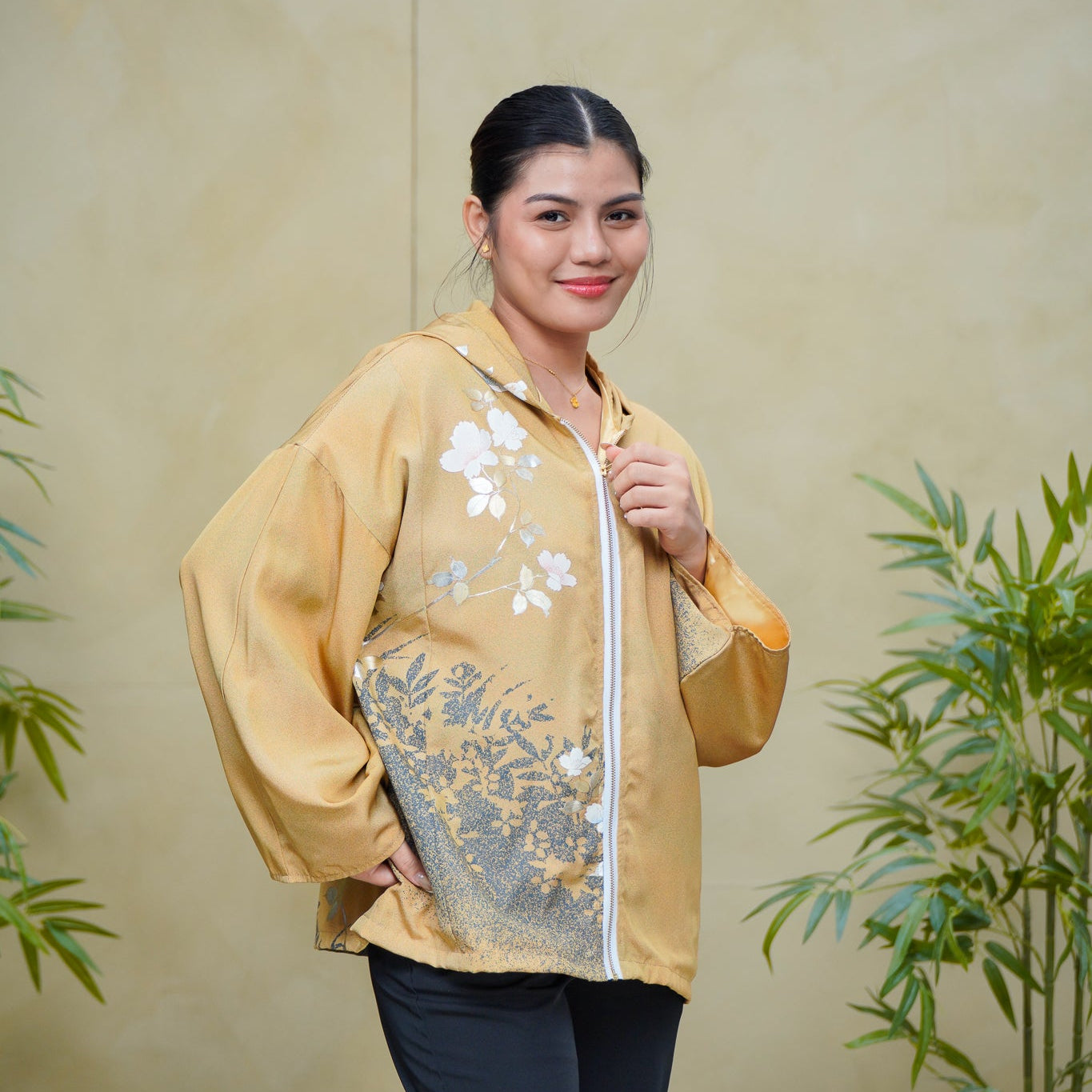 On-hand: Gold Hoodie With Zipper | HWZ8212Y