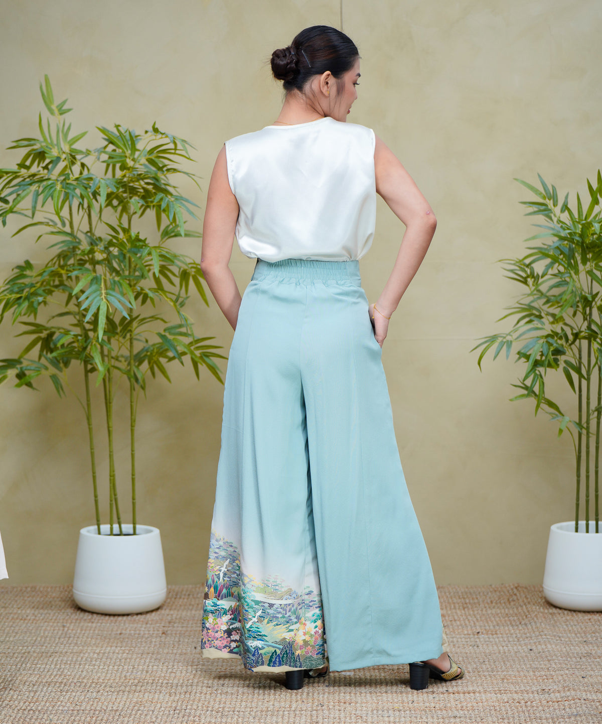 On-hand: Colored Palazzo Pants |  PP8046A LA GREEN (A very beautiful Yuzen).