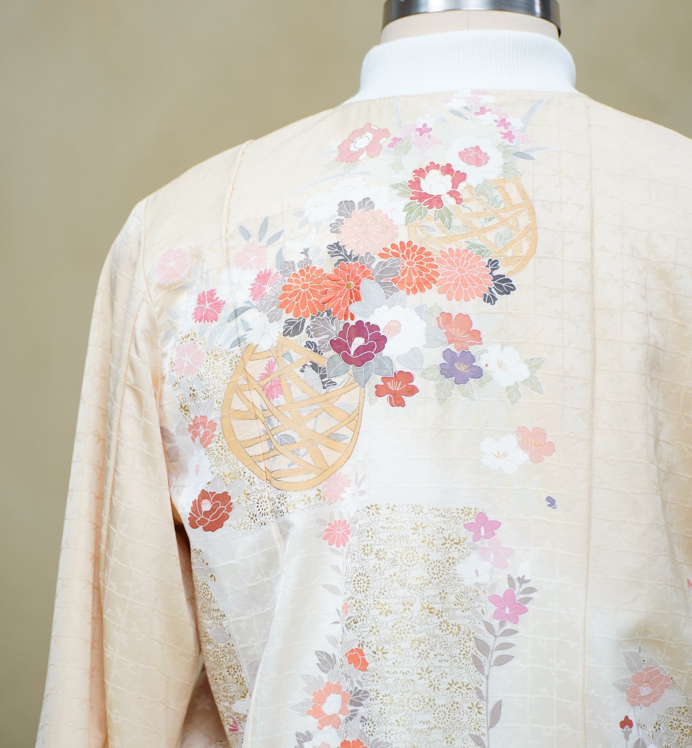 Premium On-hand: Bomber Jacket | Cream | BJ8299Y | 2XLA