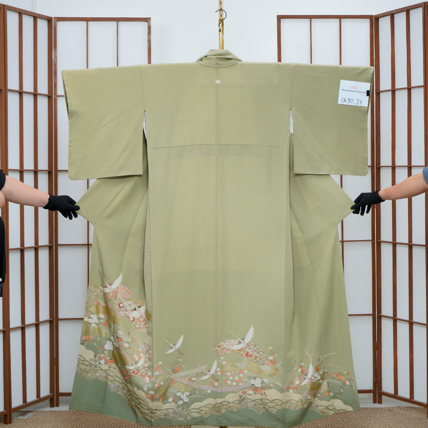 Chiku Fabric: 0630_24 | Earthy Green