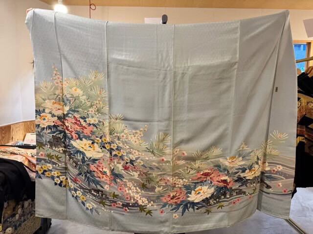 Ap7 Private Sale Fabric: Ap7 On-hand item: AP5-02 Colorful Florals  | Free shipping