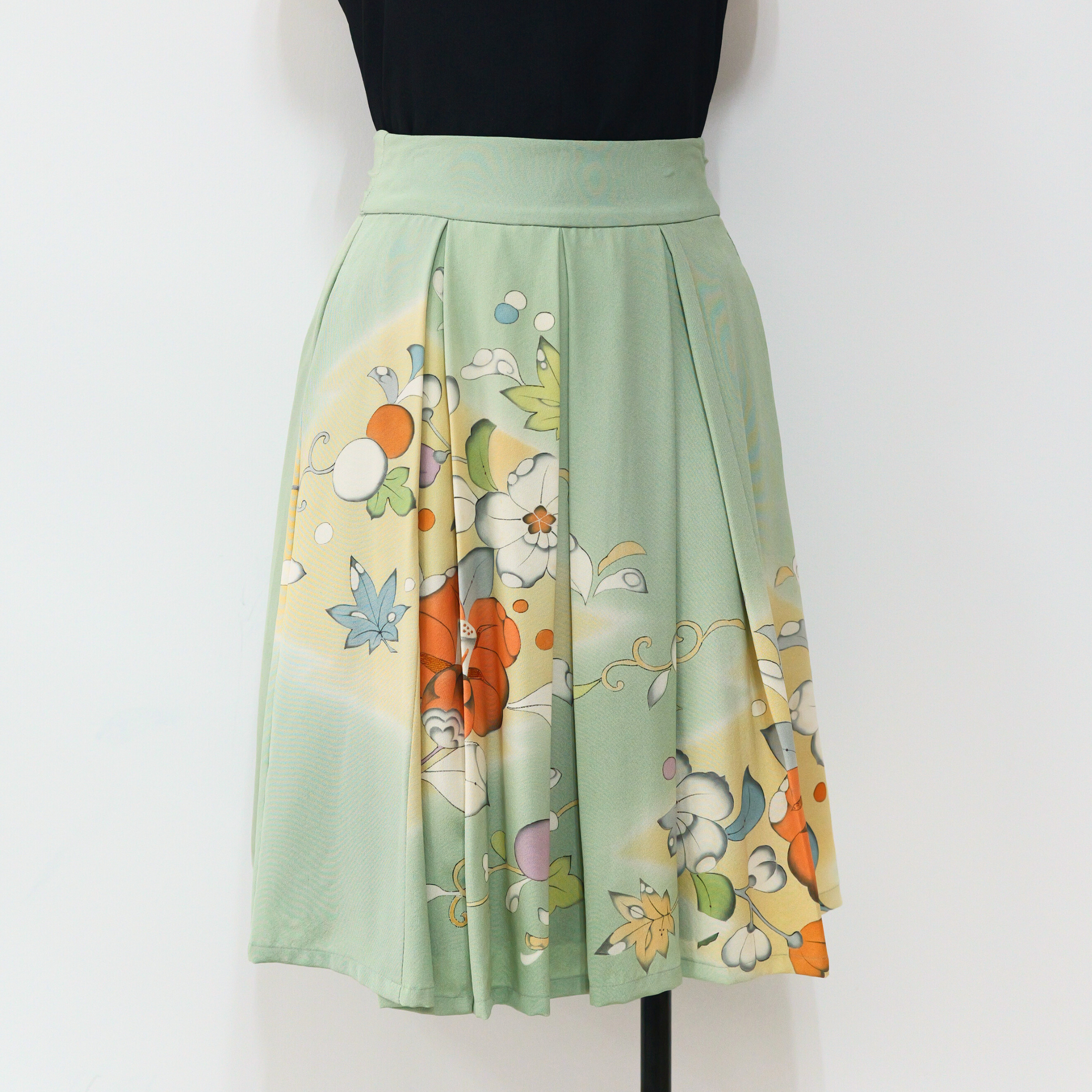 On-hand item: Circle Skirt | CS4792-SB