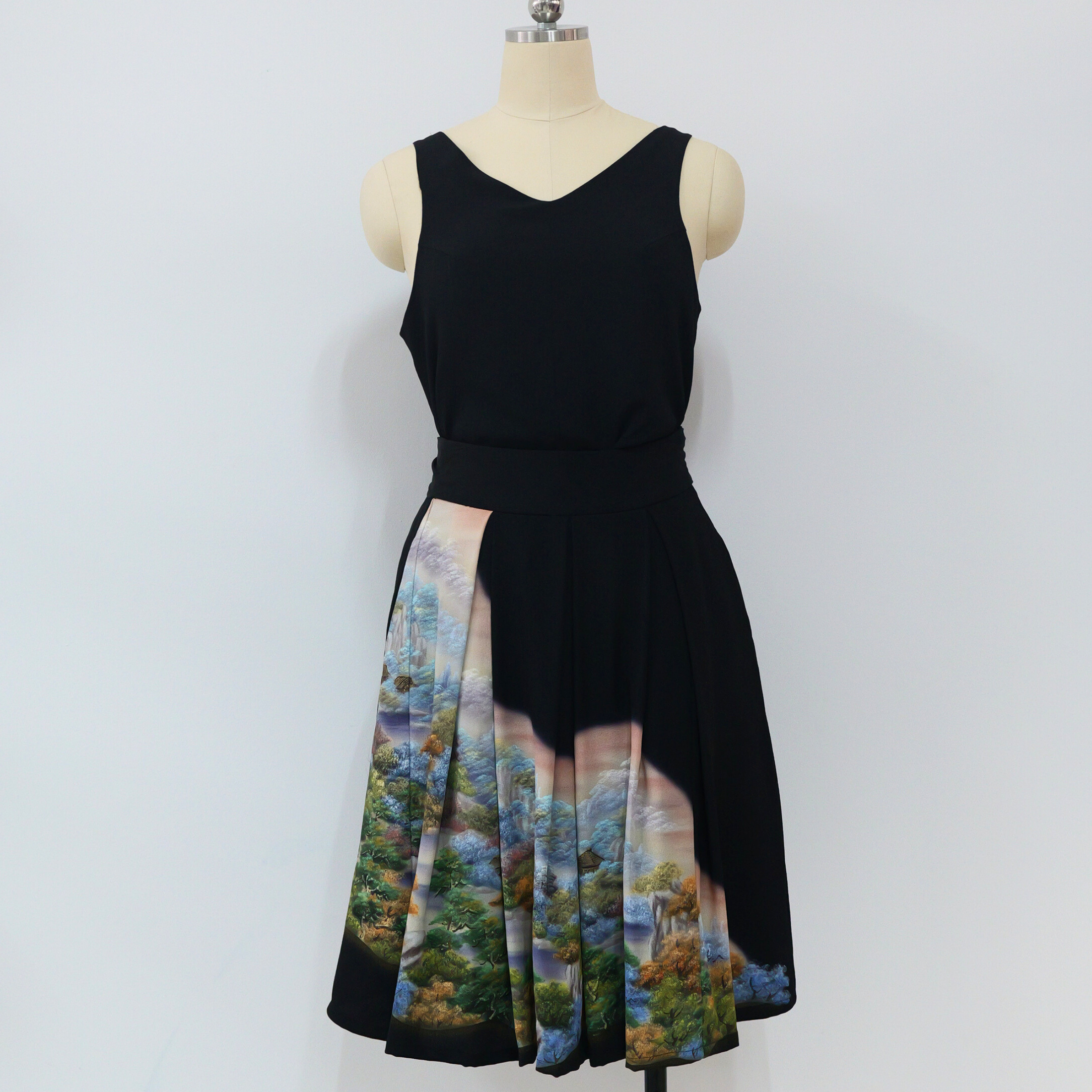 On-hand item: Circle Skirt | CS5059-SB