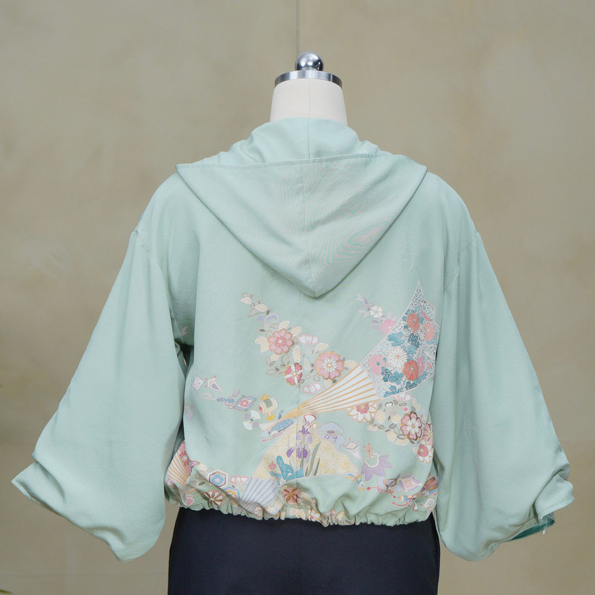 Premium On-hand item: Green Kodomo Hoodie (Small Size) | HK8594Y