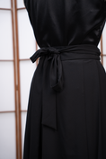 Load image into Gallery viewer, On-hand: 2P Black Hanbok Skirt

