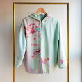 Load image into Gallery viewer, On-hand Premium Hoodie : flower in mint | H116
