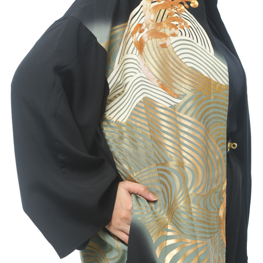 On-hand: Hoodie | H5490 black with gold