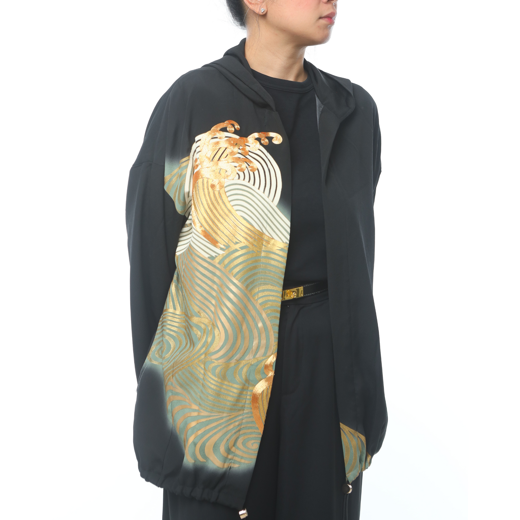 On-hand: Hoodie | H5490 black with gold