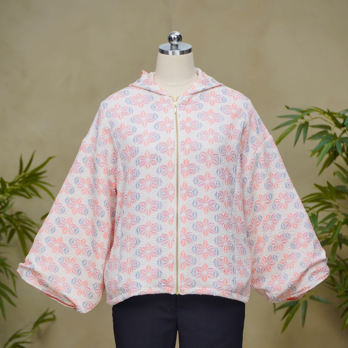 Premium On-hand: Pink Hoodie with Zipper (One Size) | HWZ8807Y -O