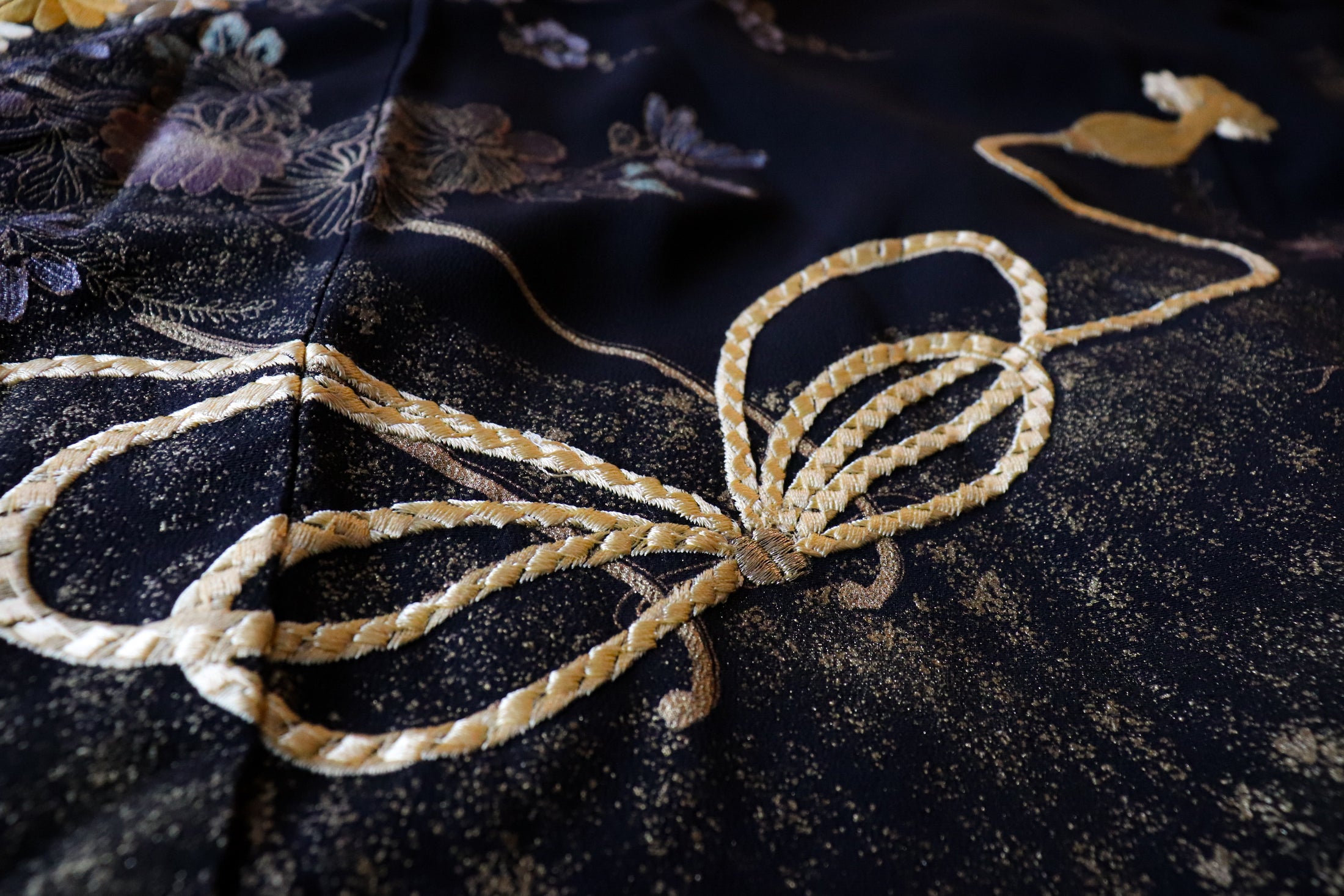 April 20 Live | Premium Fabric: A Golden Flower Carriage | HB517