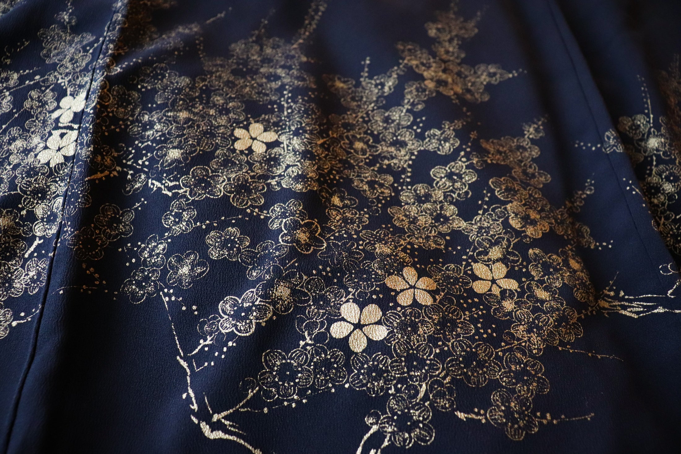 April 20 Live | Premium Fabric: Golden Sakura Tree | HB519