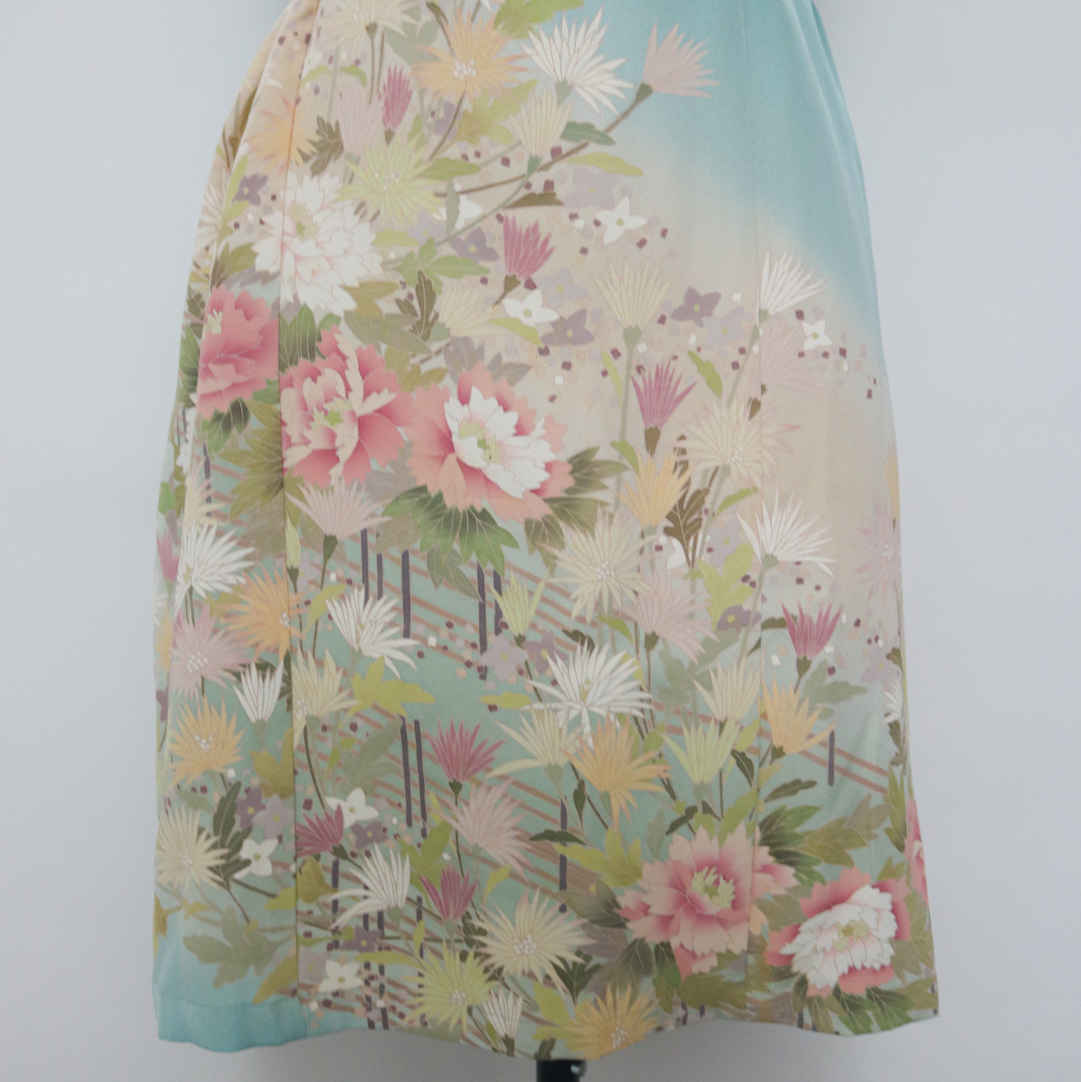 On-hand item: Halter Dress | HD4813-XLB | A very charming green color!!