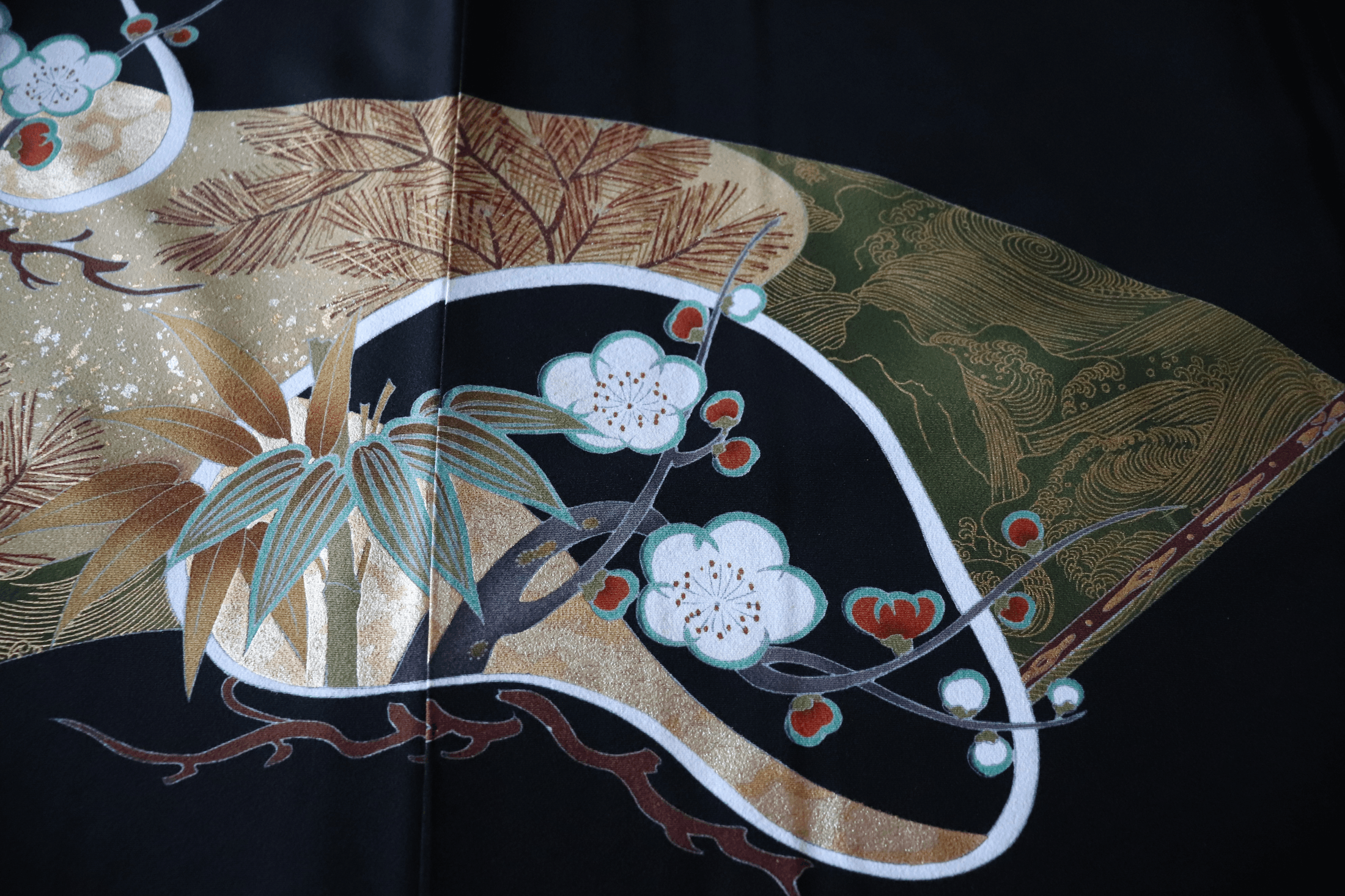 June 1 Live collection: Dances with Cranes (thick fabric and golden pattern) | Premium 397LS