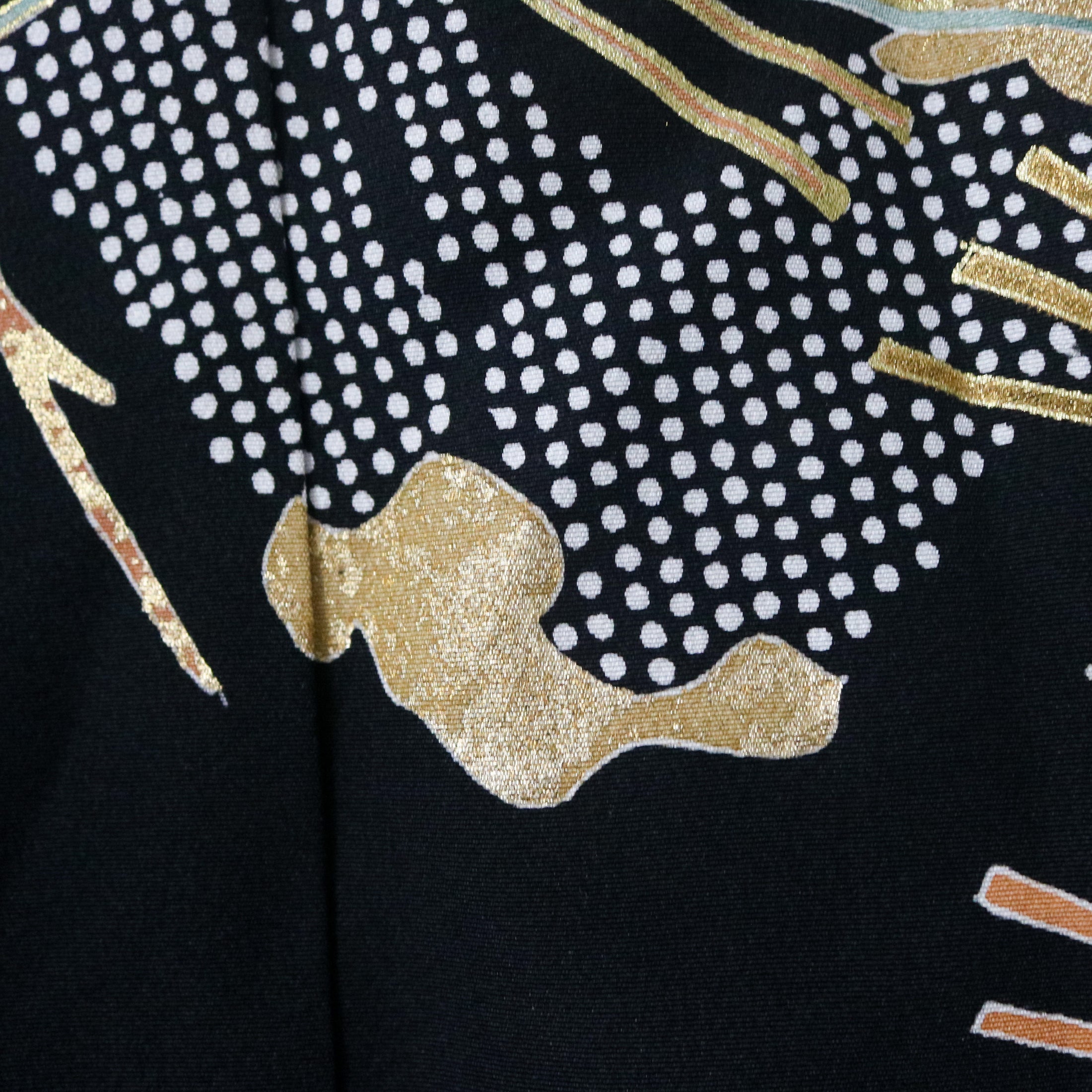 [Rare Harry recommendation] Premium 1018-07 Black and gold embroidery. Rare fabric.
