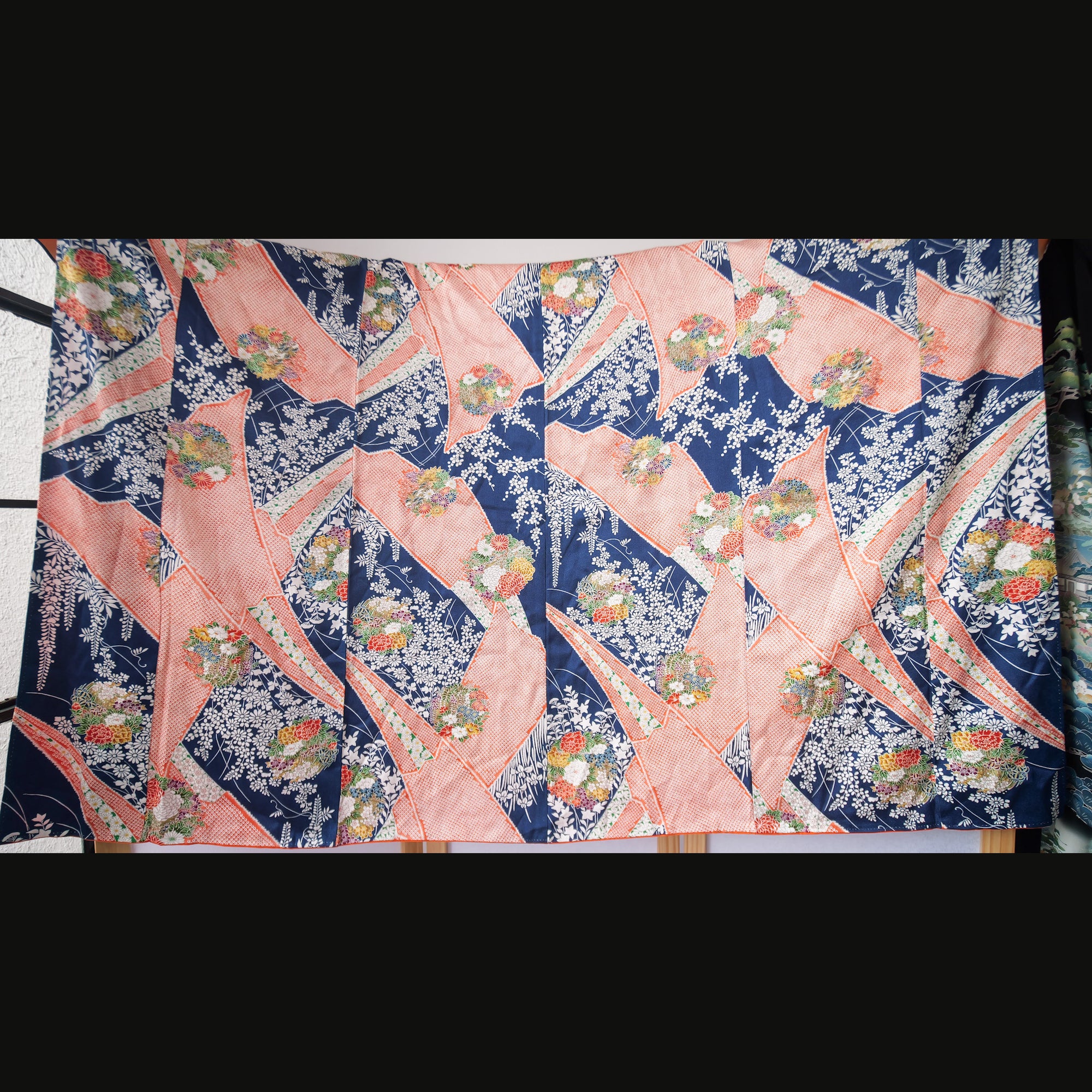 J21-10 Premium Fabric: Blue and orange combination (Rare furisode)