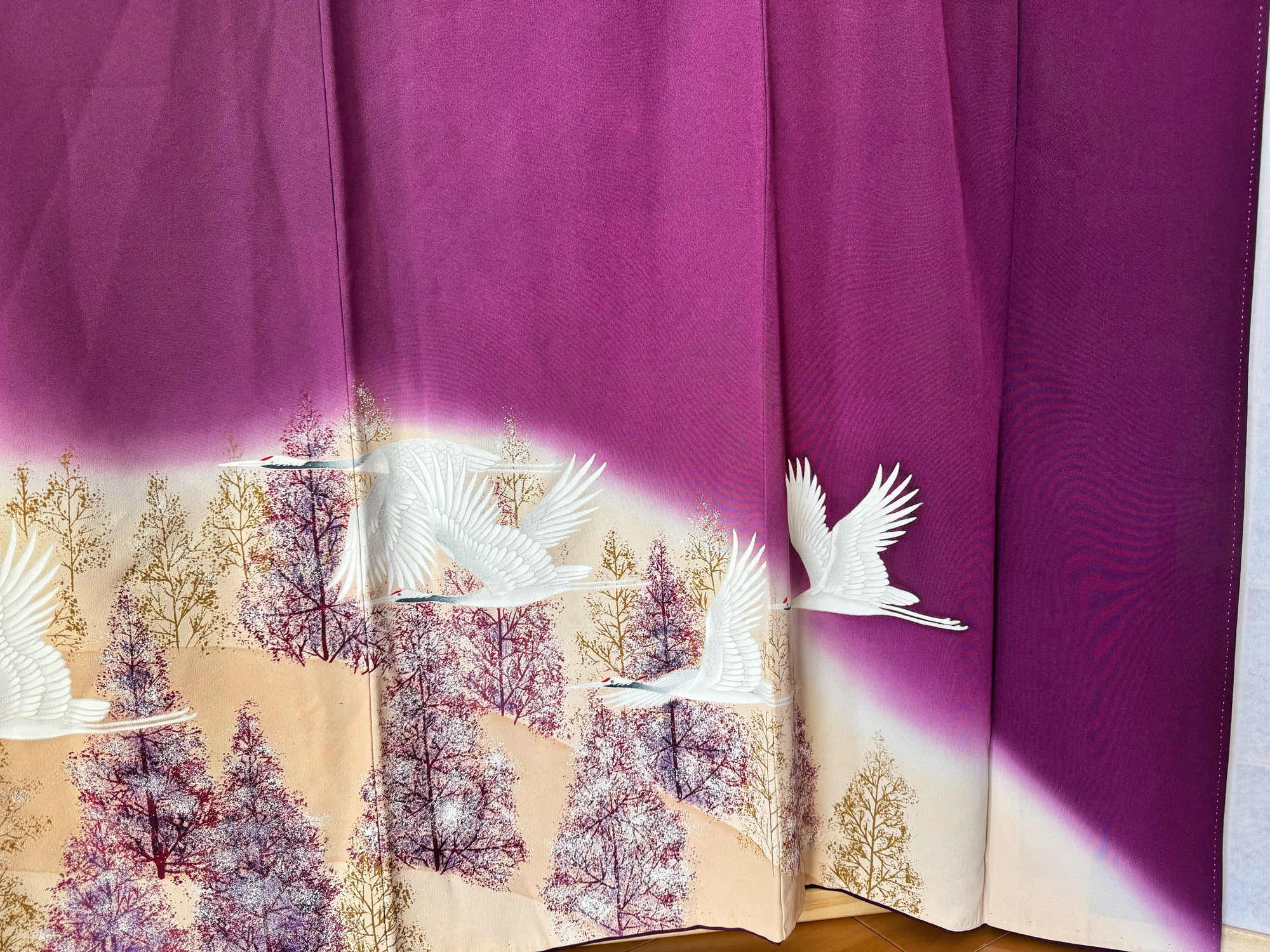 Sakura Collection Fabric: AP4-09 Magenta crane
