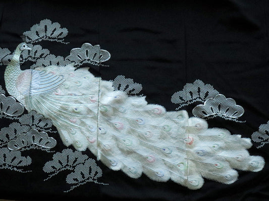 Omakase Fabric: Queen Peacock