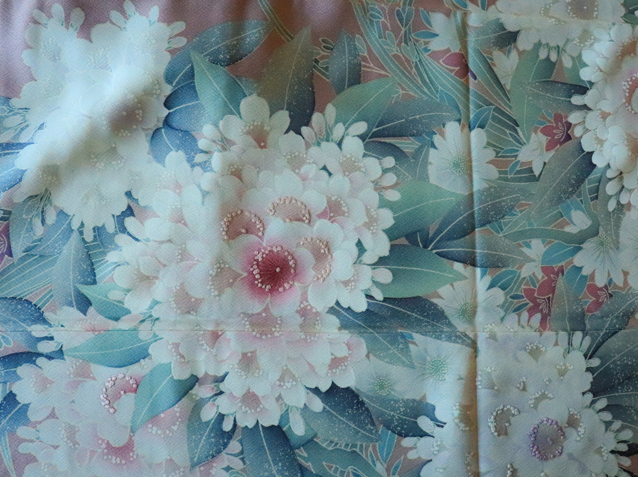 Omakase Fabric - Pink Fabric and Queen Flowers