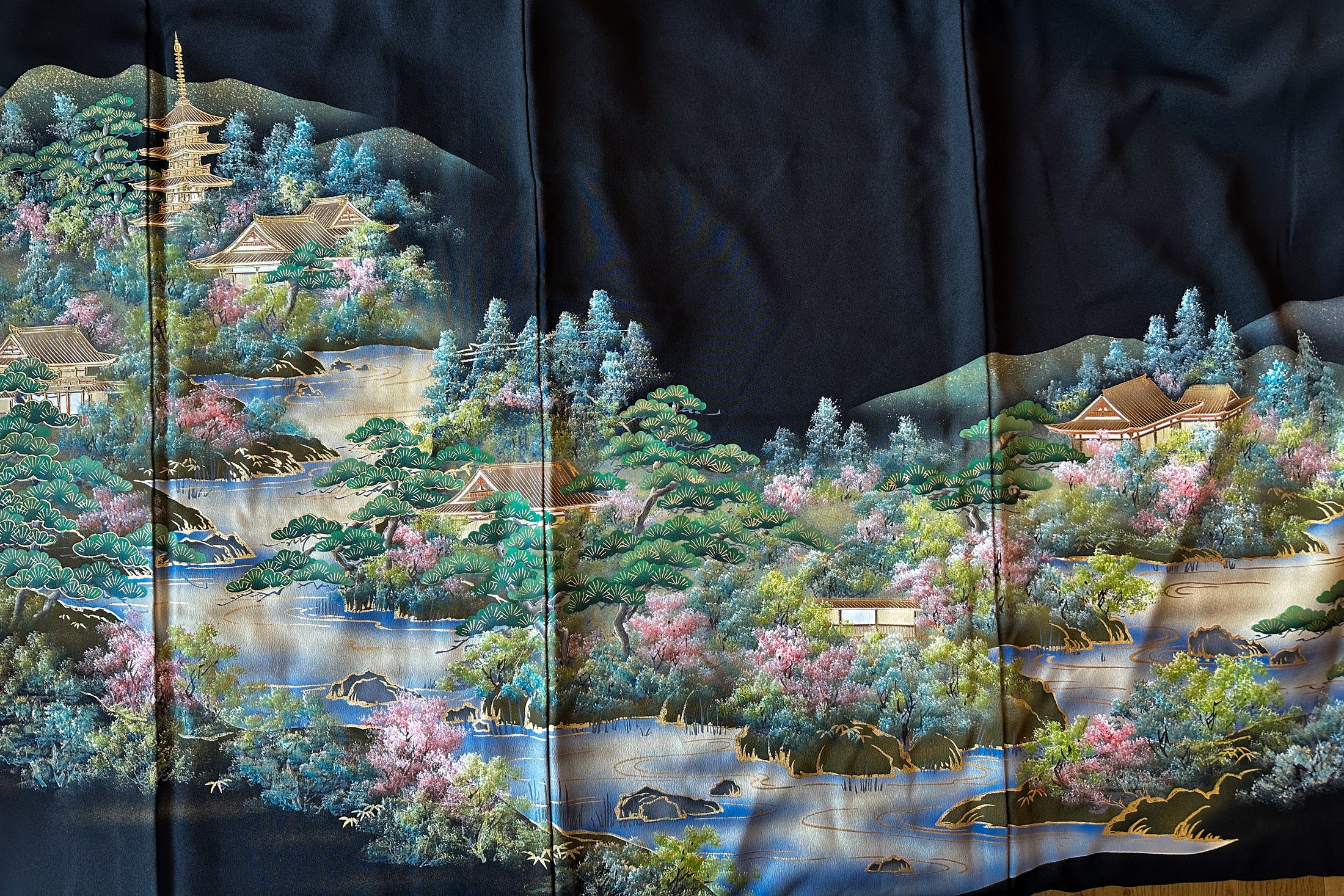 Omakase Spring Collection (PF 070) : A Master's painting