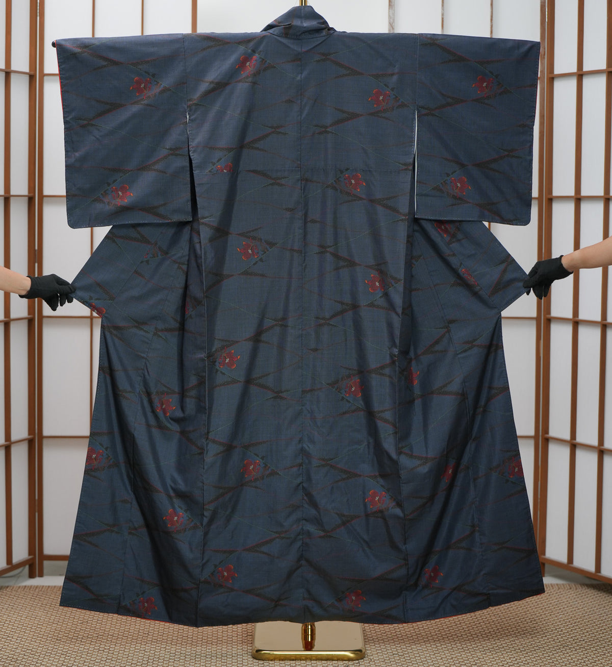 Premium Oshima Fabric: OSHIMA 0610_35 | Navy Flora - Indigo!
