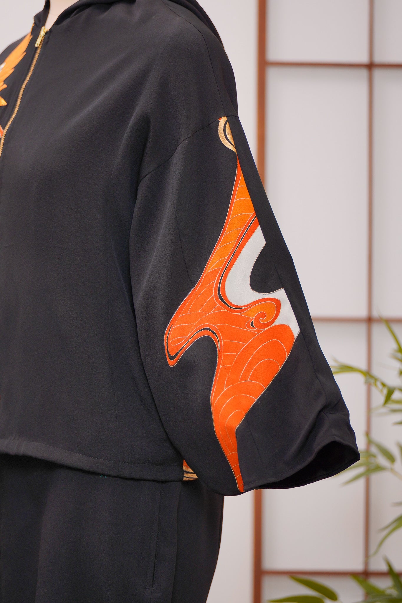 WC 32 campaign: Black Hoodie With Zipper | HWZ7825