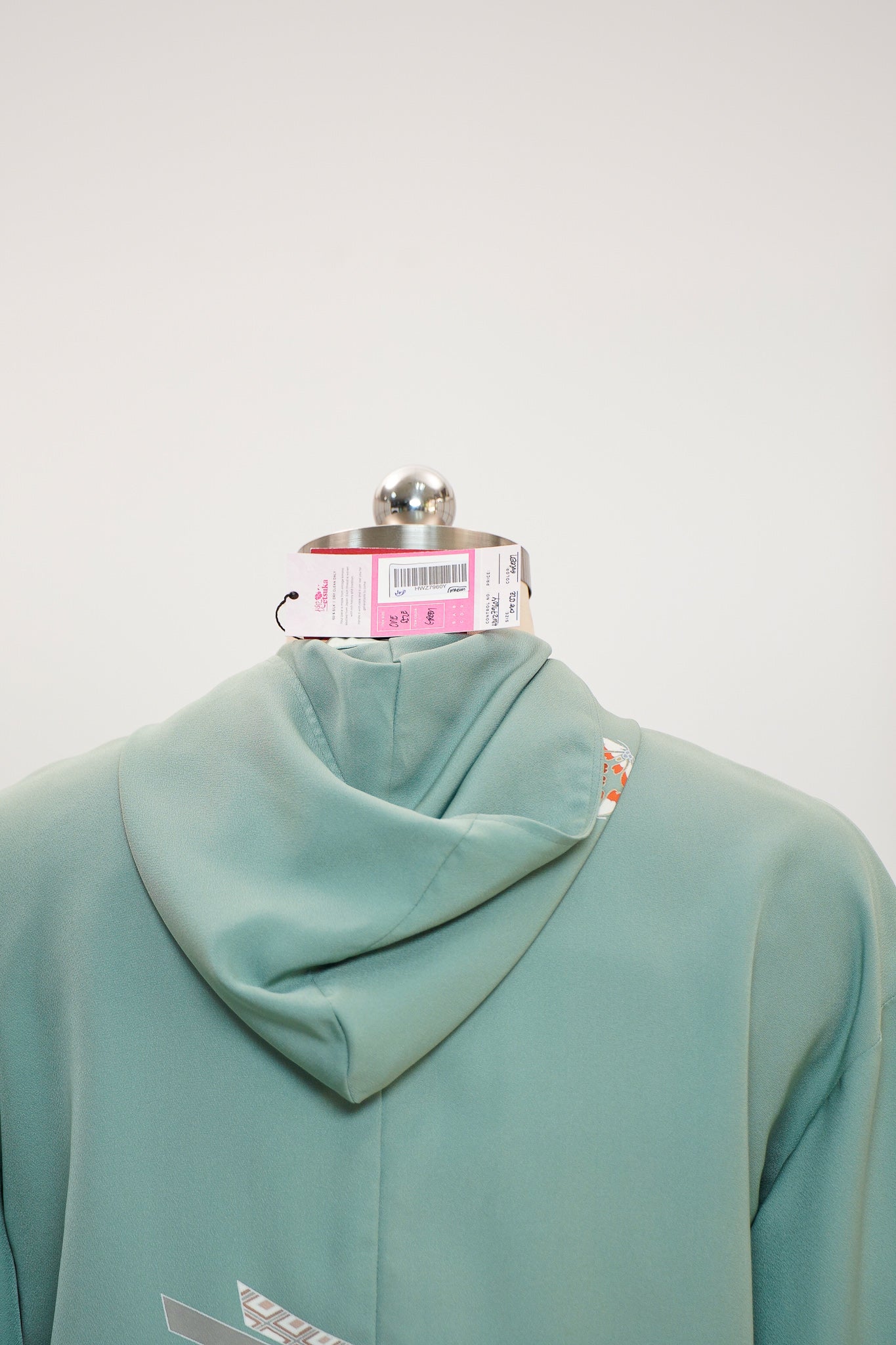 WC32 campaign: Green Hoodie With Zipper | HWZ7960Y