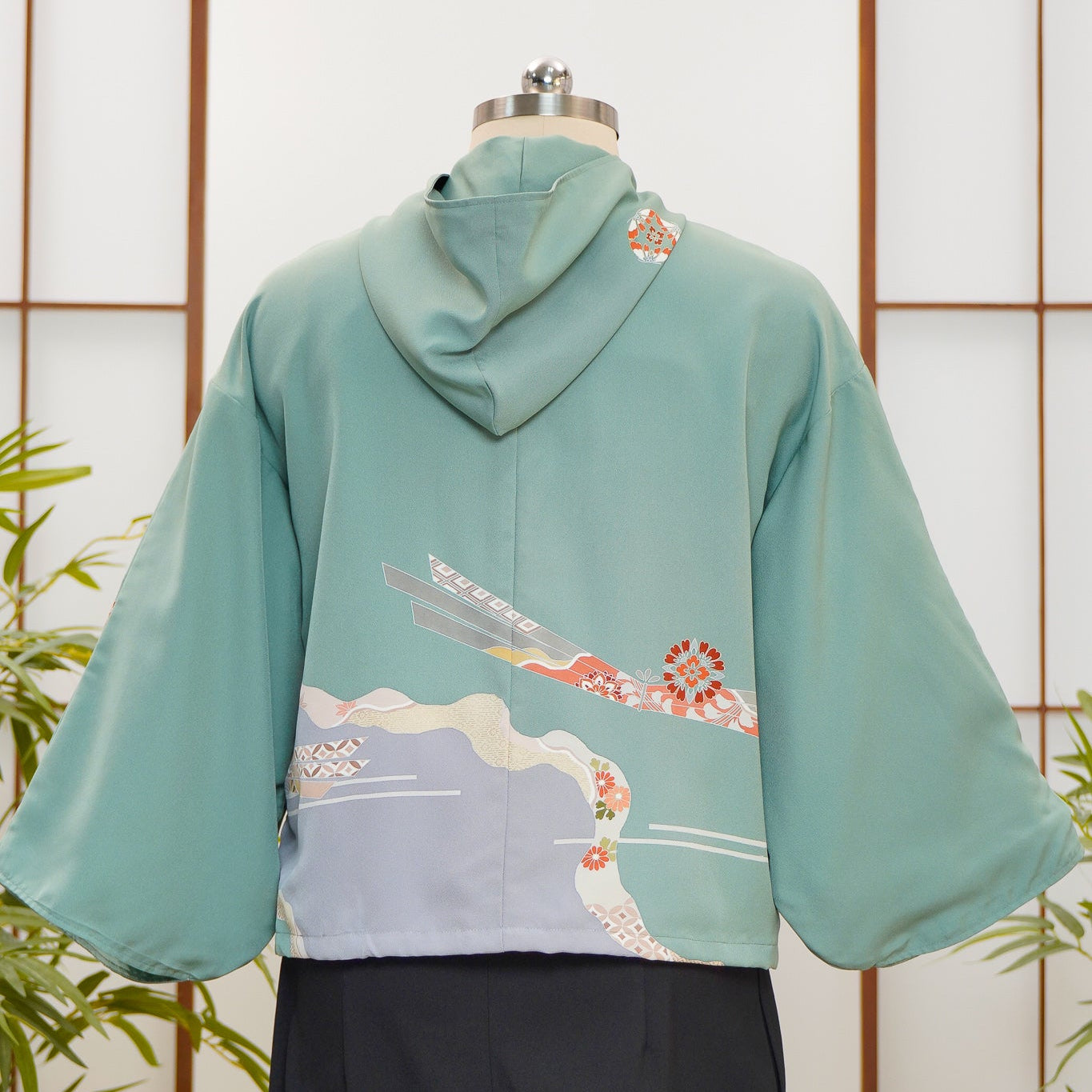 WC32 campaign: Green Hoodie With Zipper | HWZ7960Y