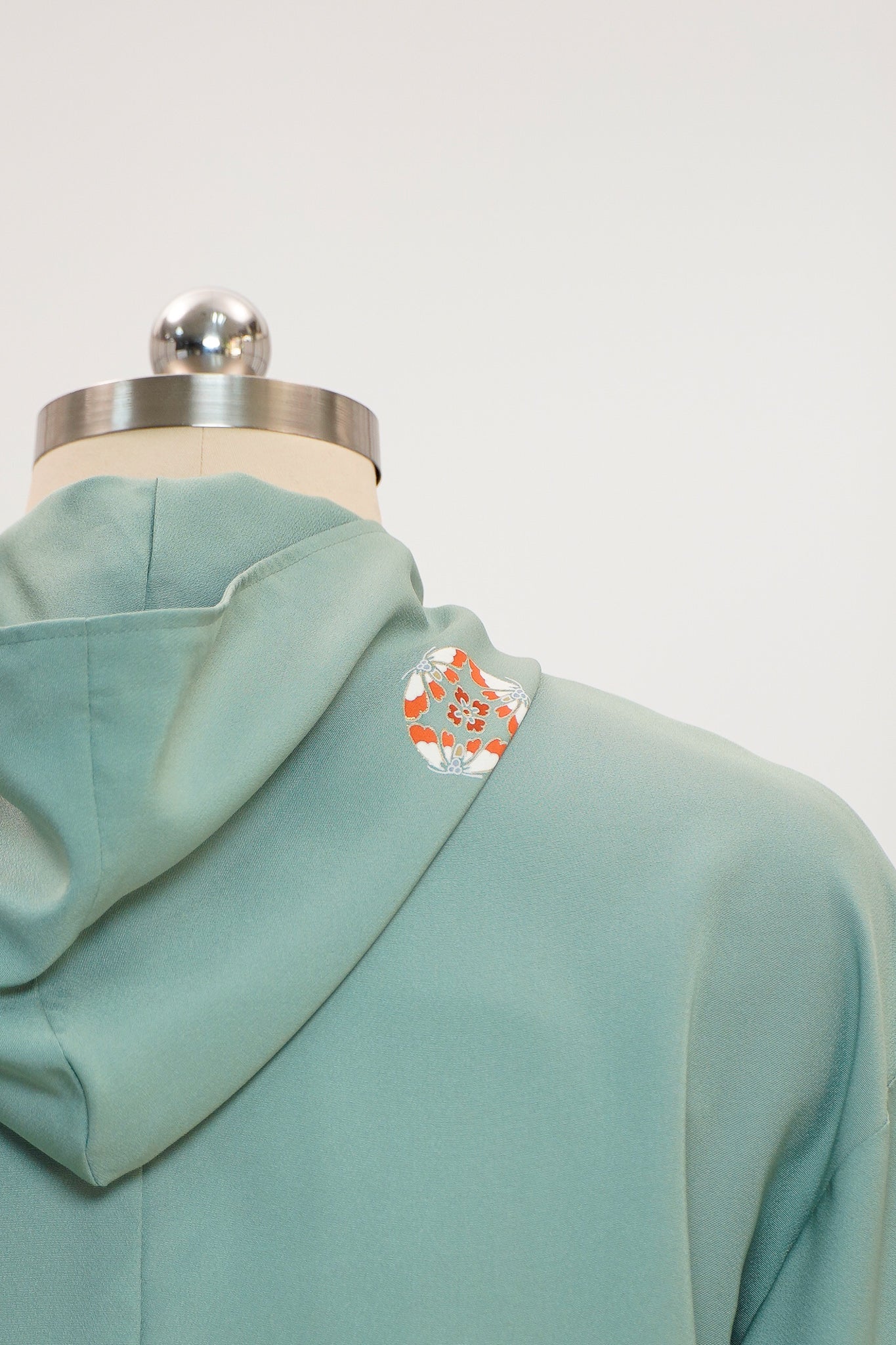 WC32 campaign: Green Hoodie With Zipper | HWZ7960Y
