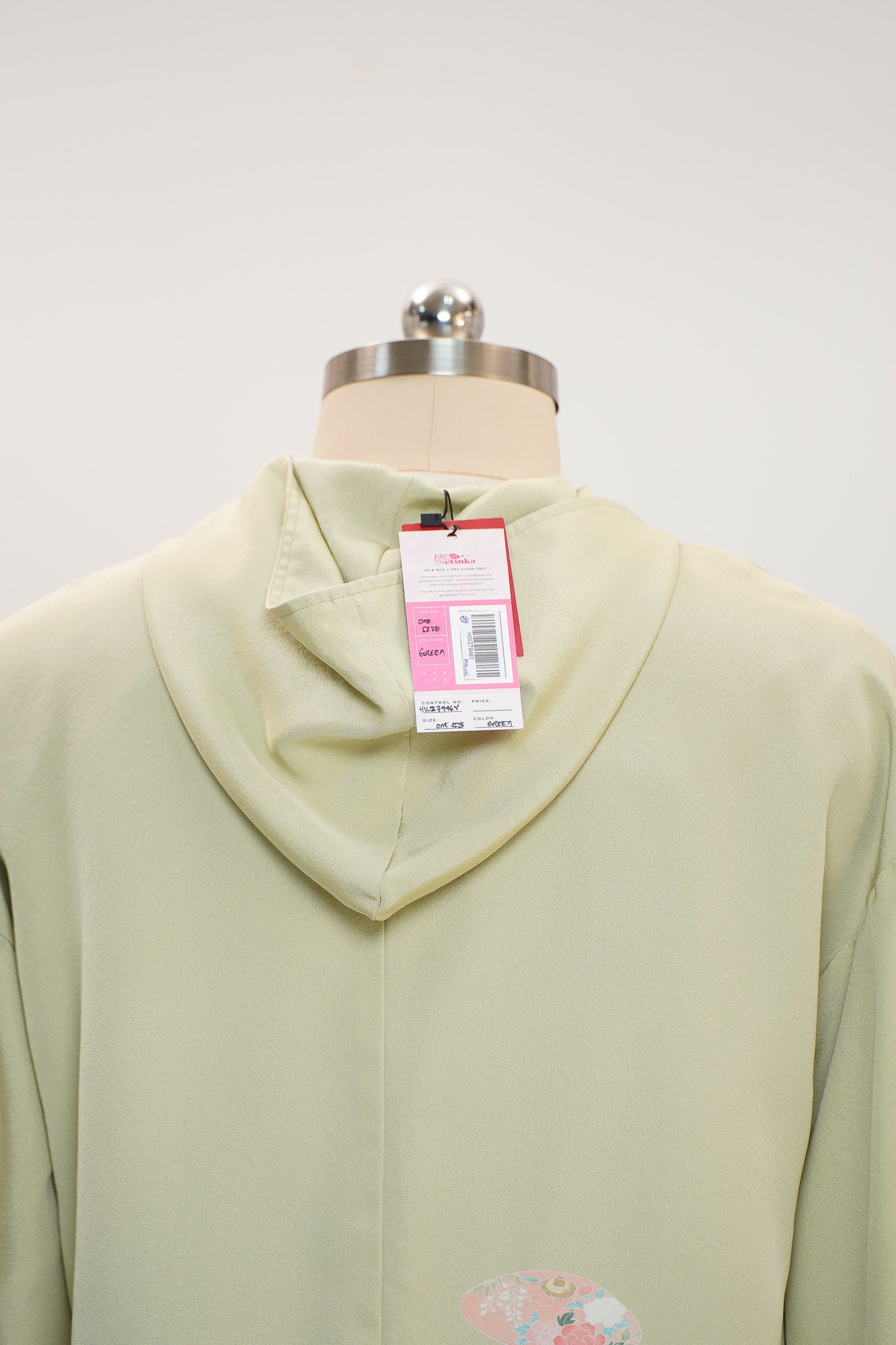 WC 32 campaign: Green Hoodie With Zipper | HWZ7946Y
