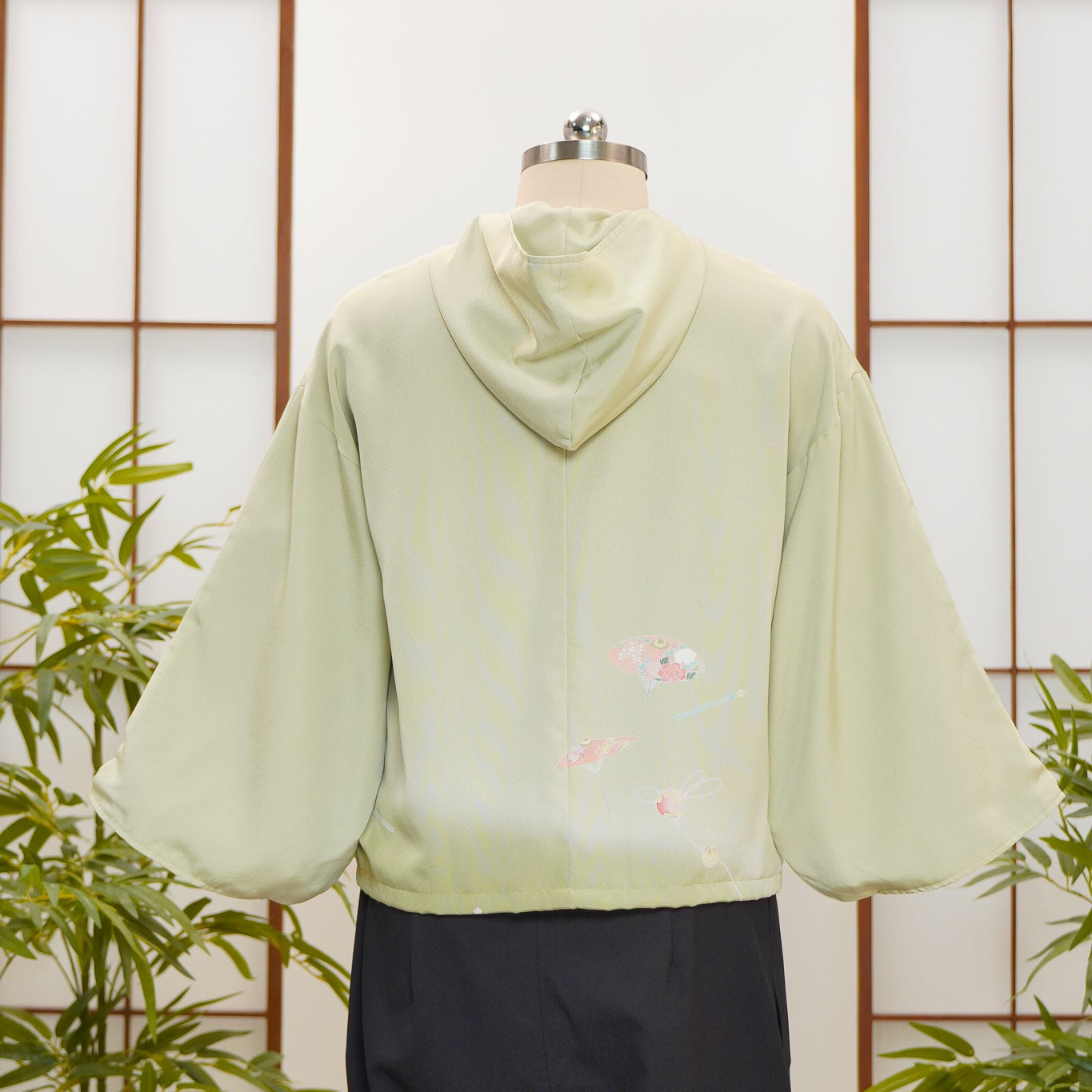 WC 32 campaign: Green Hoodie With Zipper | HWZ7946Y