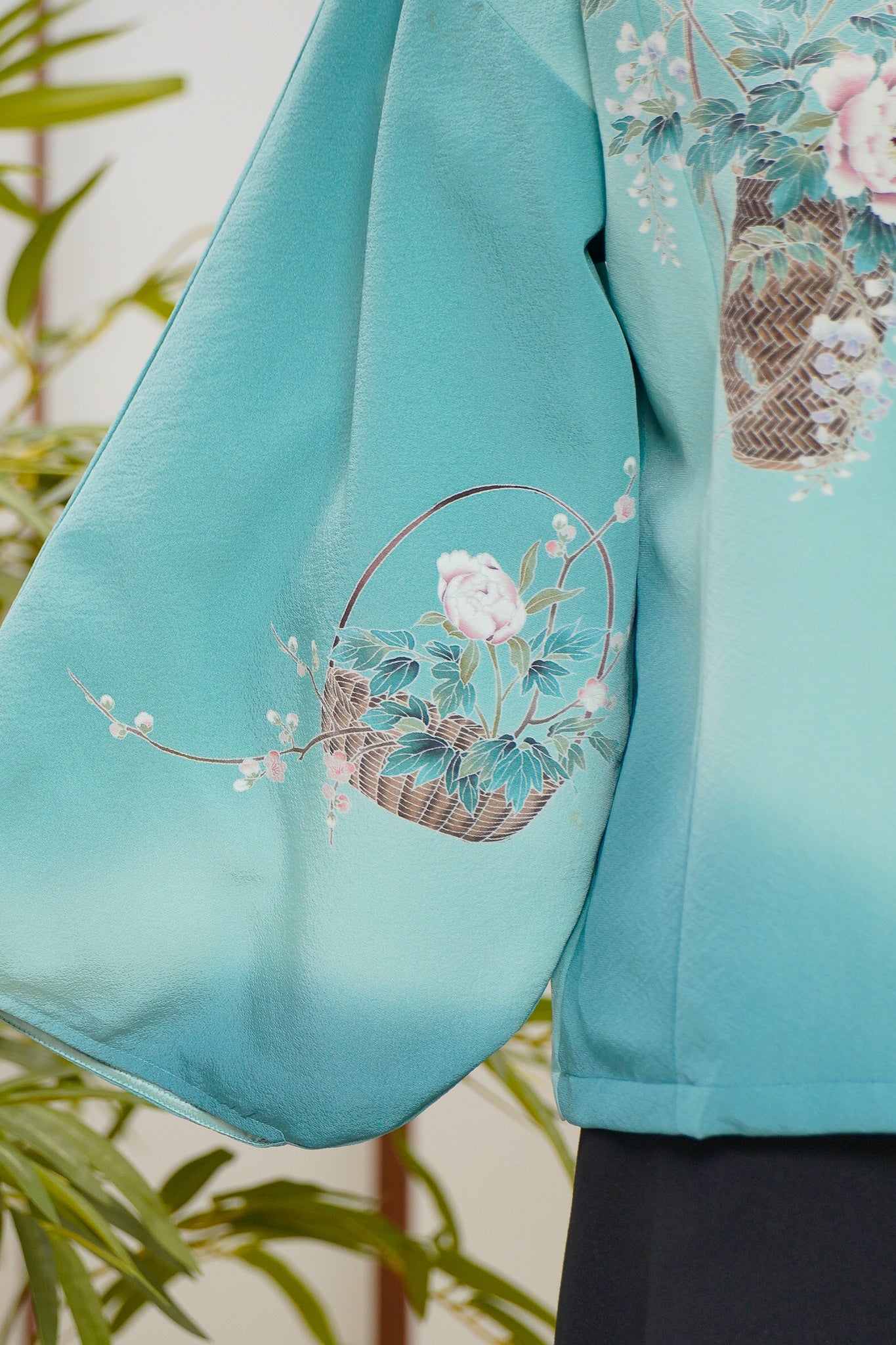 WC 32 campaign PREMIUM Teal color: Green Hoodie With Zipper | HWZ7943Y