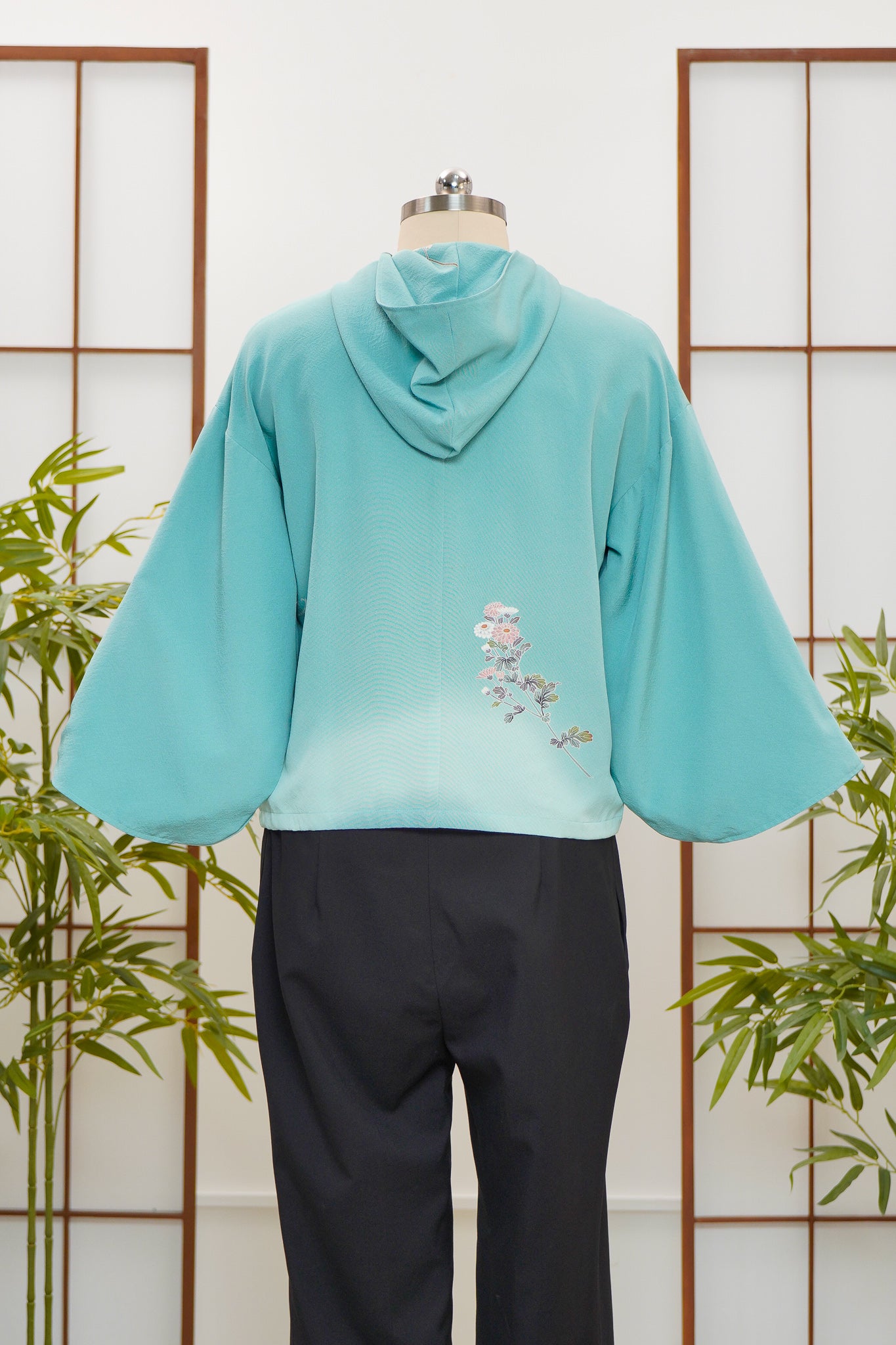 WC 32 campaign PREMIUM Teal color: Green Hoodie With Zipper | HWZ7943Y